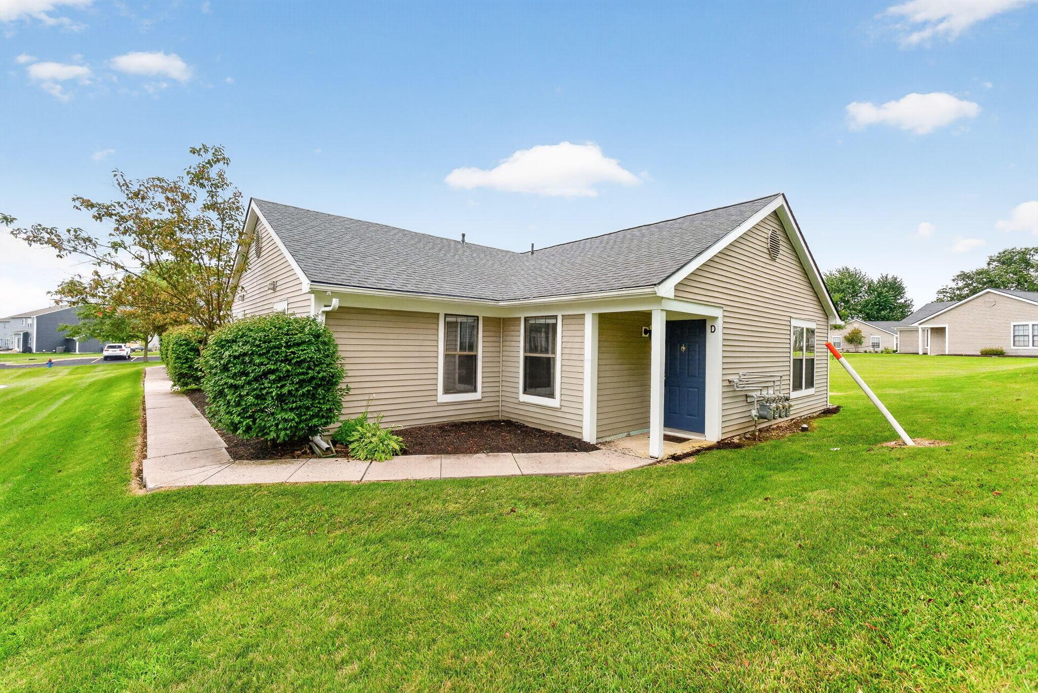 1107 Coventry Way, D Property Photo 1