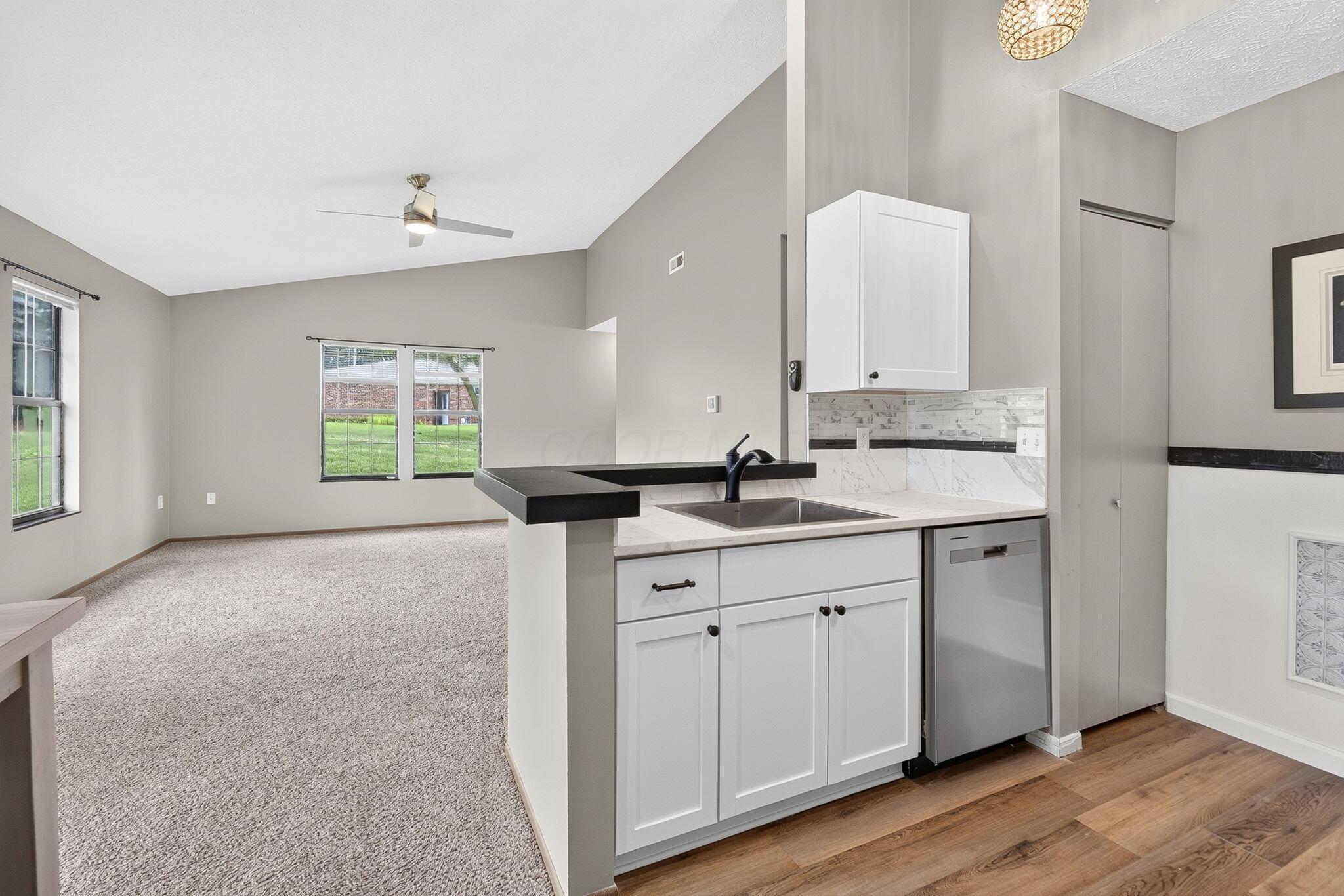 1107 Coventry Way, D Property Photo 18