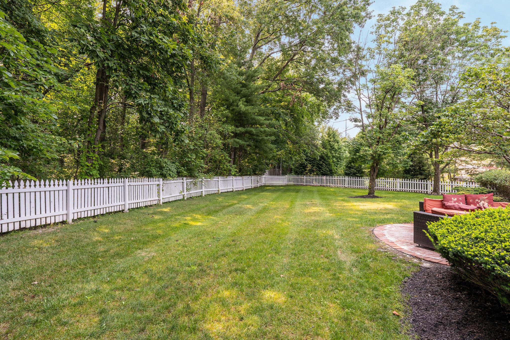 3516 Willow Grove Property Photo 7