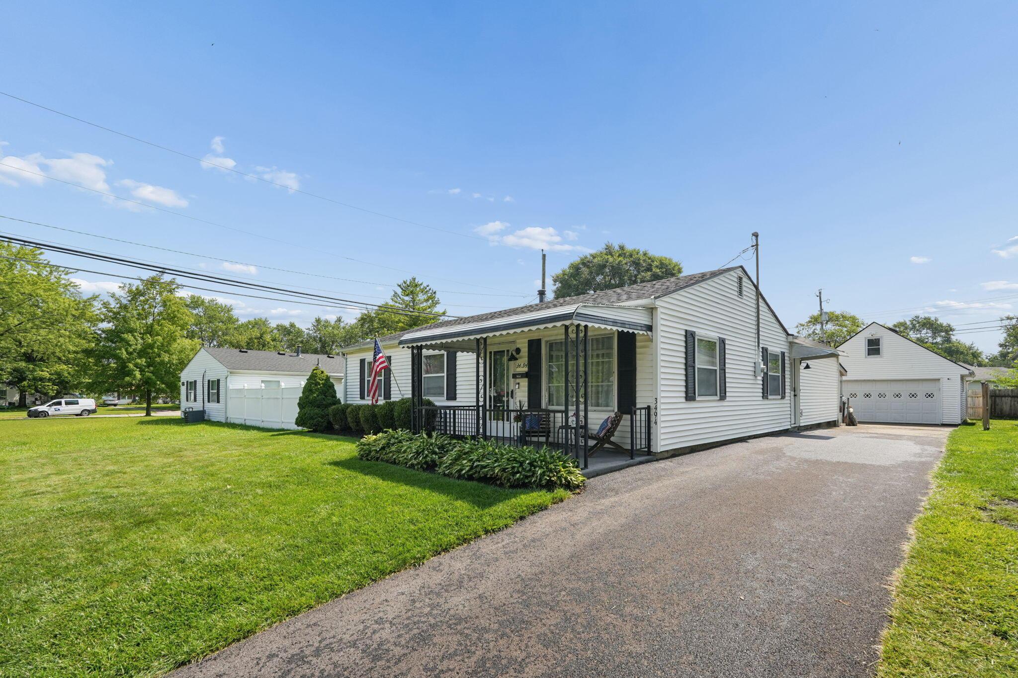 3494 Lacon Road Property Photo 1