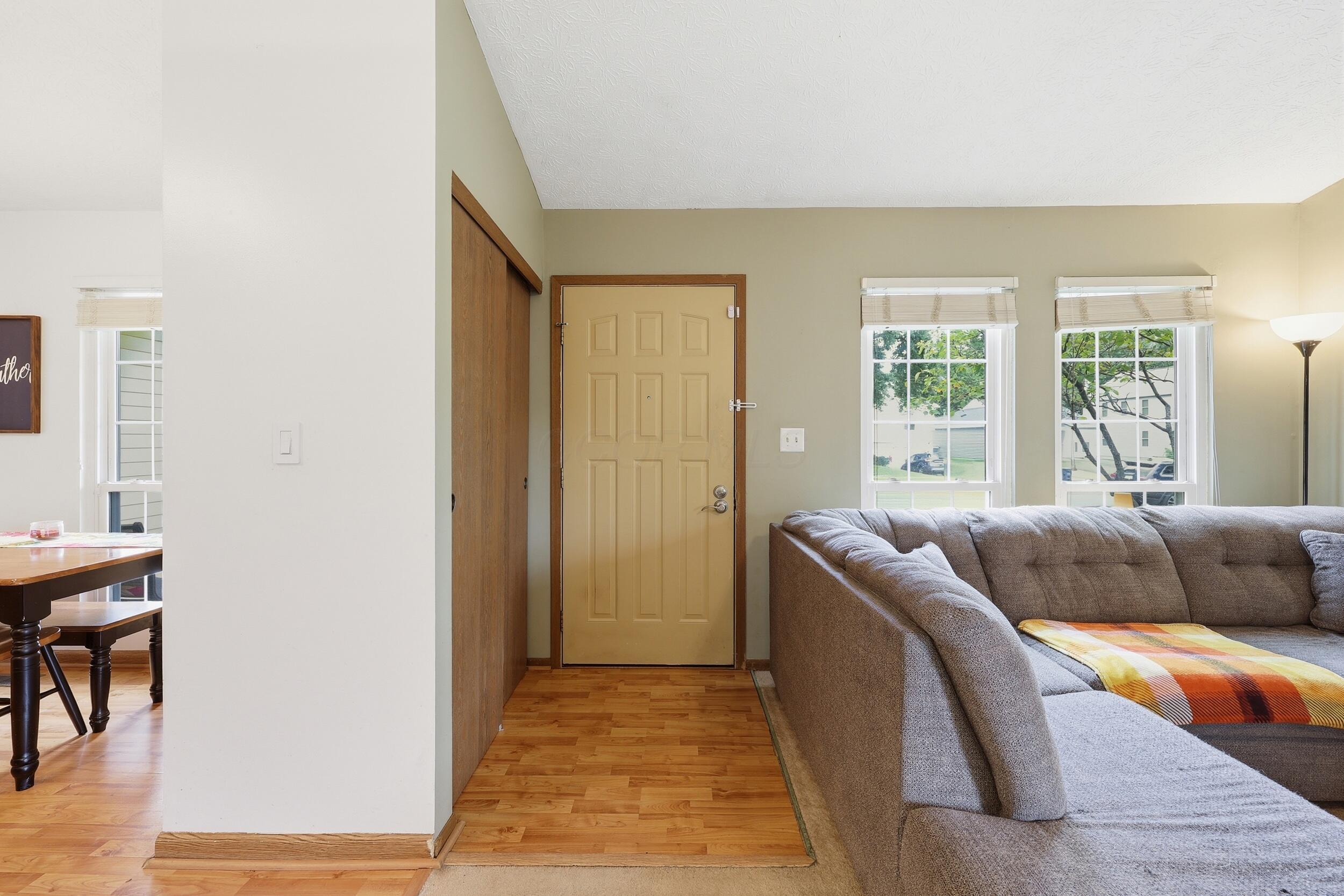 2469 Sawbury Boulevard Property Photo 7