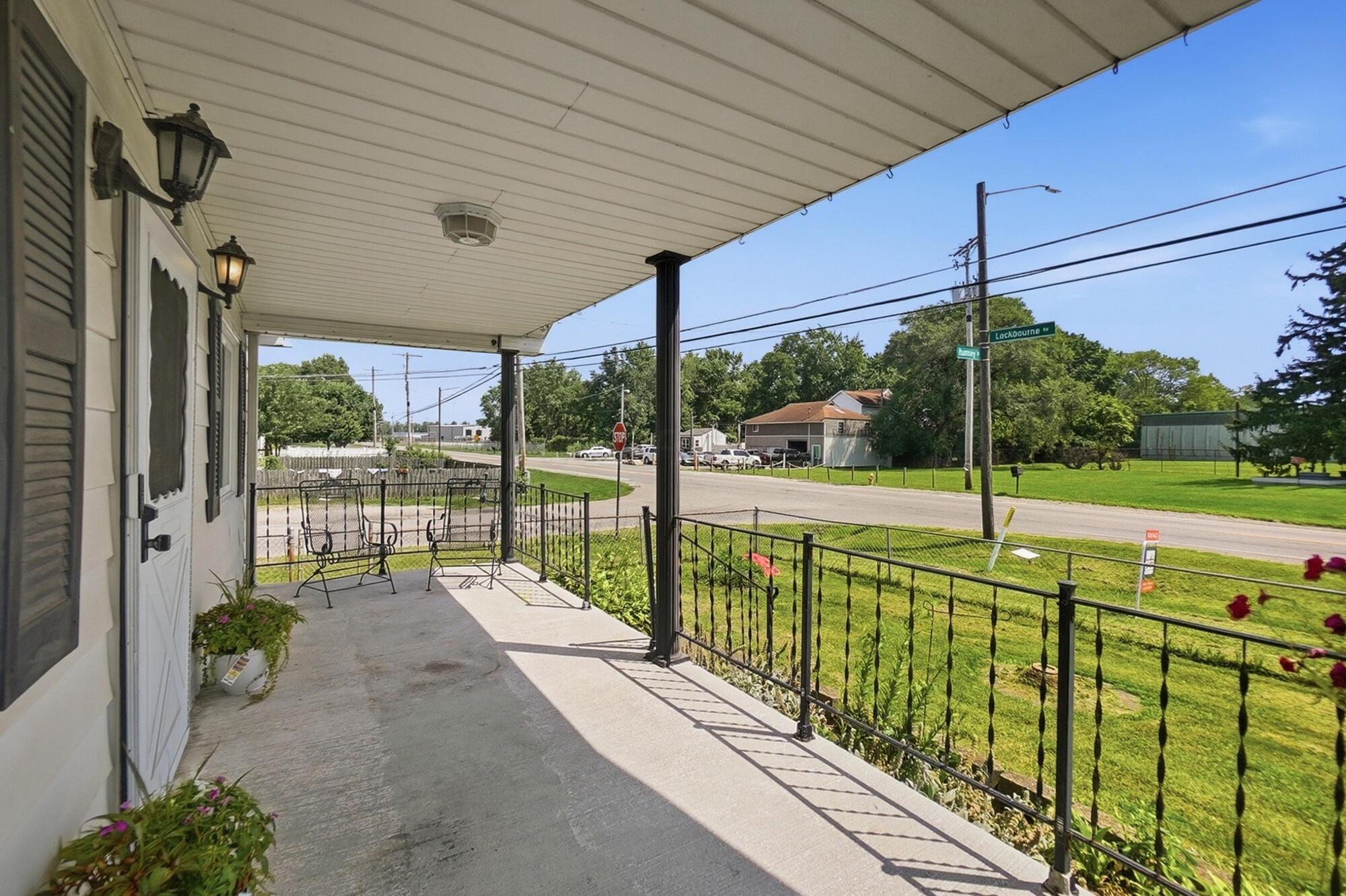 3203 Lockbourne Road Property Photo 6