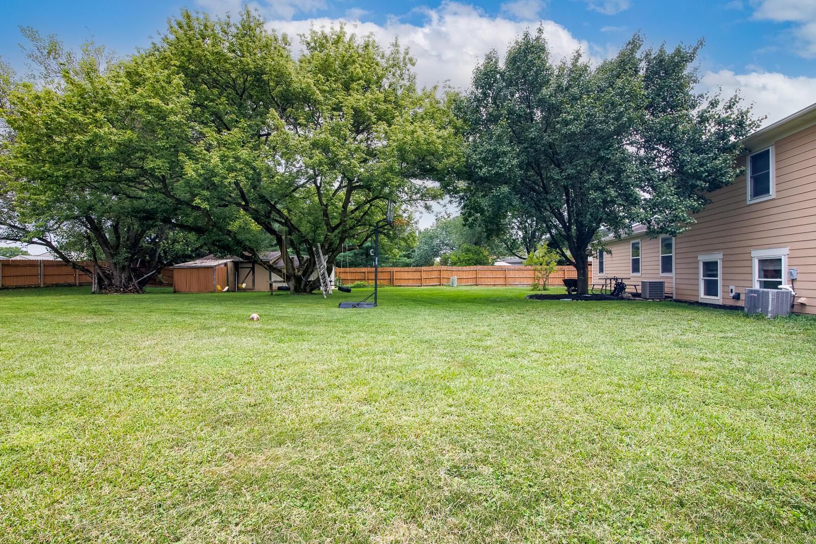 639 Academy Drive Property Photo 6