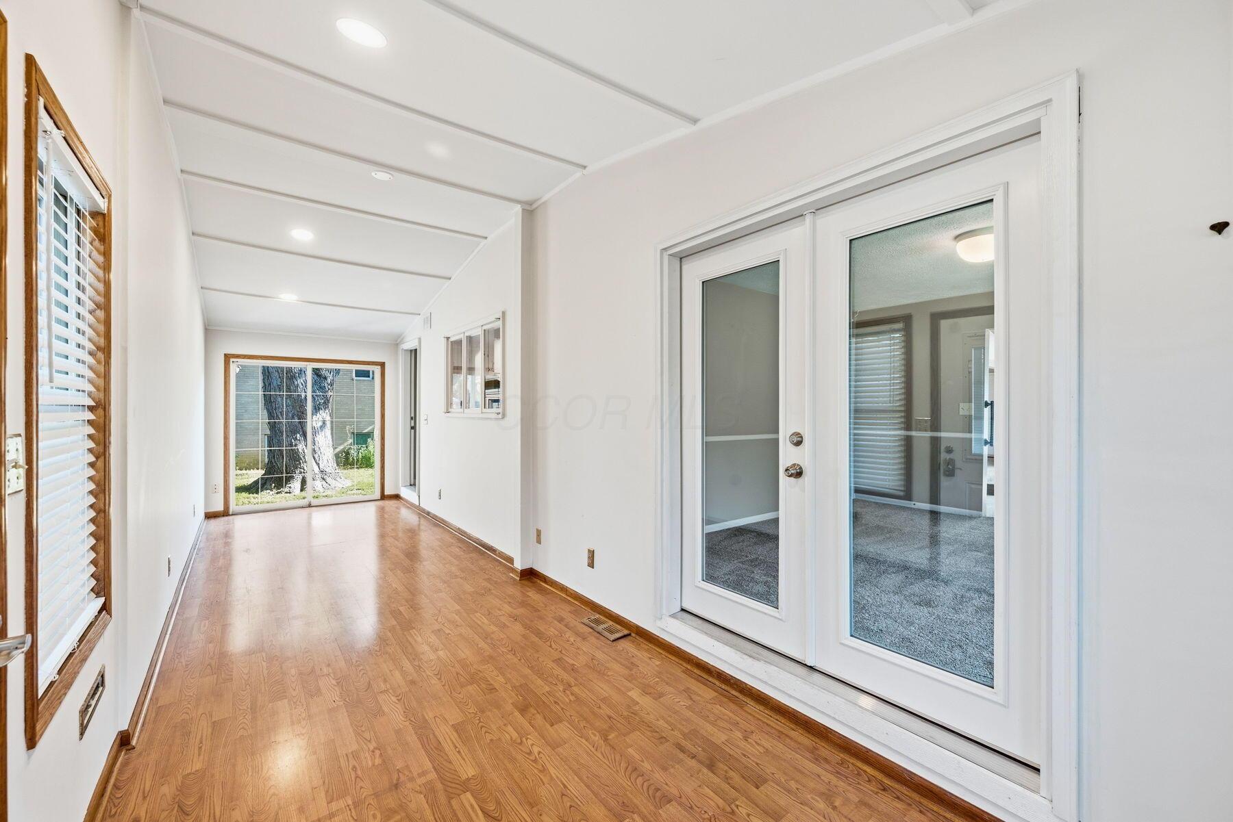 645 Vernon Heights Boulevard Property Photo 12