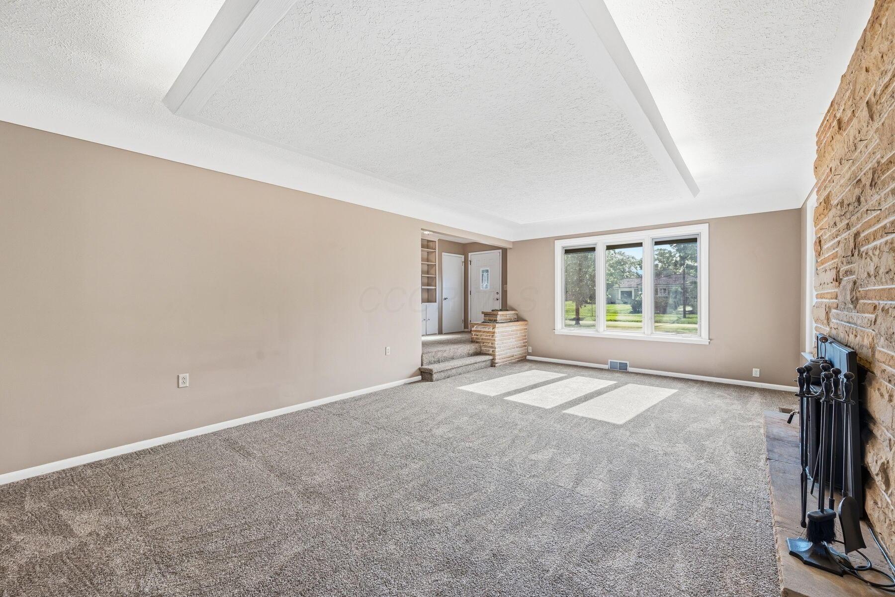 645 Vernon Heights Boulevard Property Photo 20
