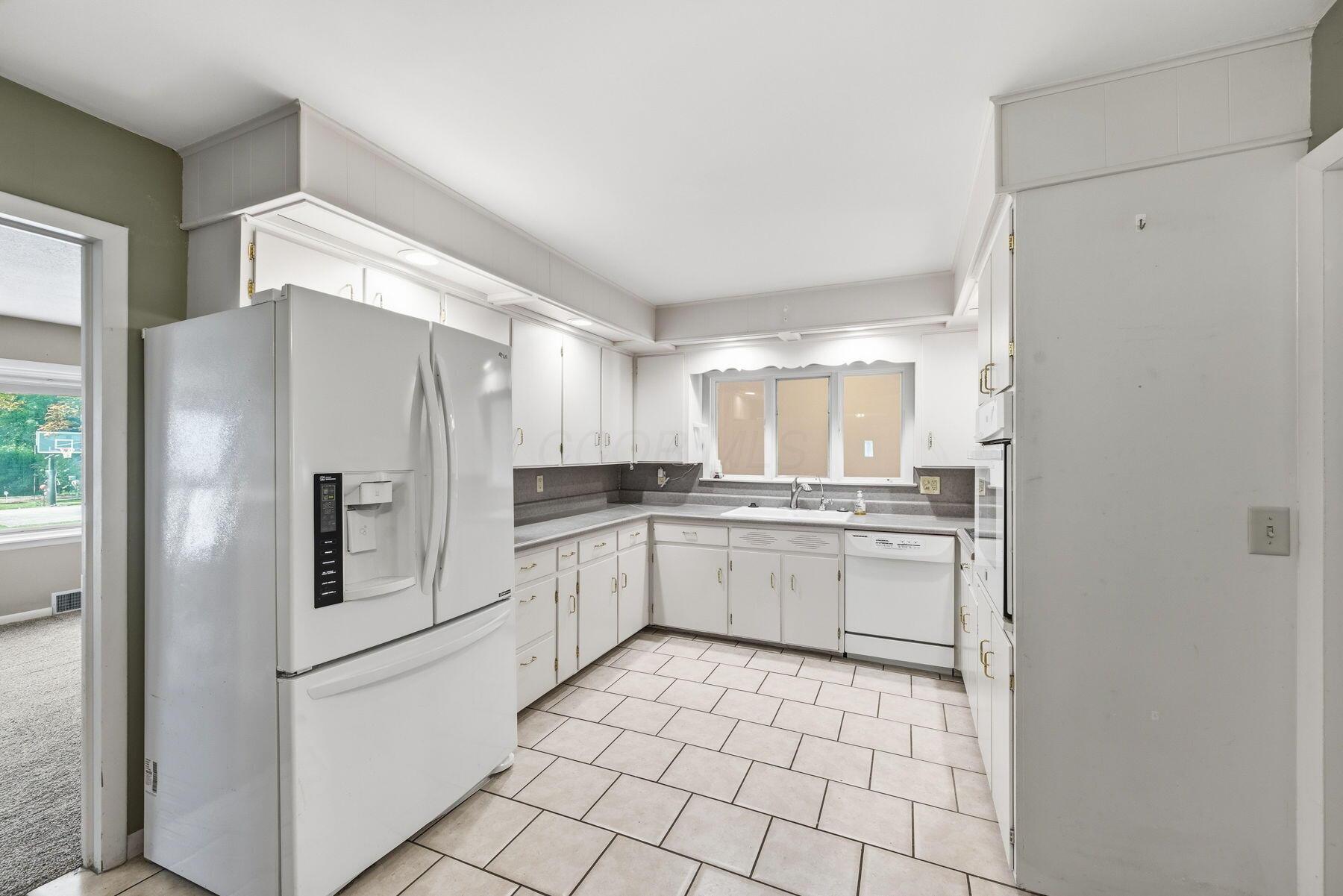 645 Vernon Heights Boulevard Property Photo 24