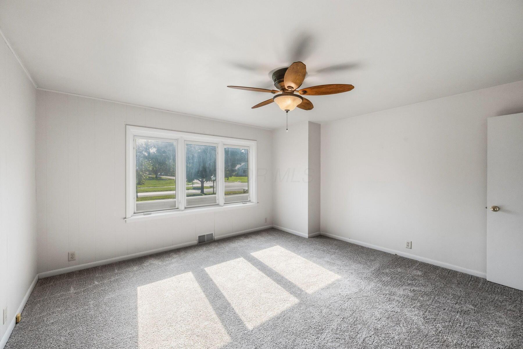 645 Vernon Heights Boulevard Property Photo 28