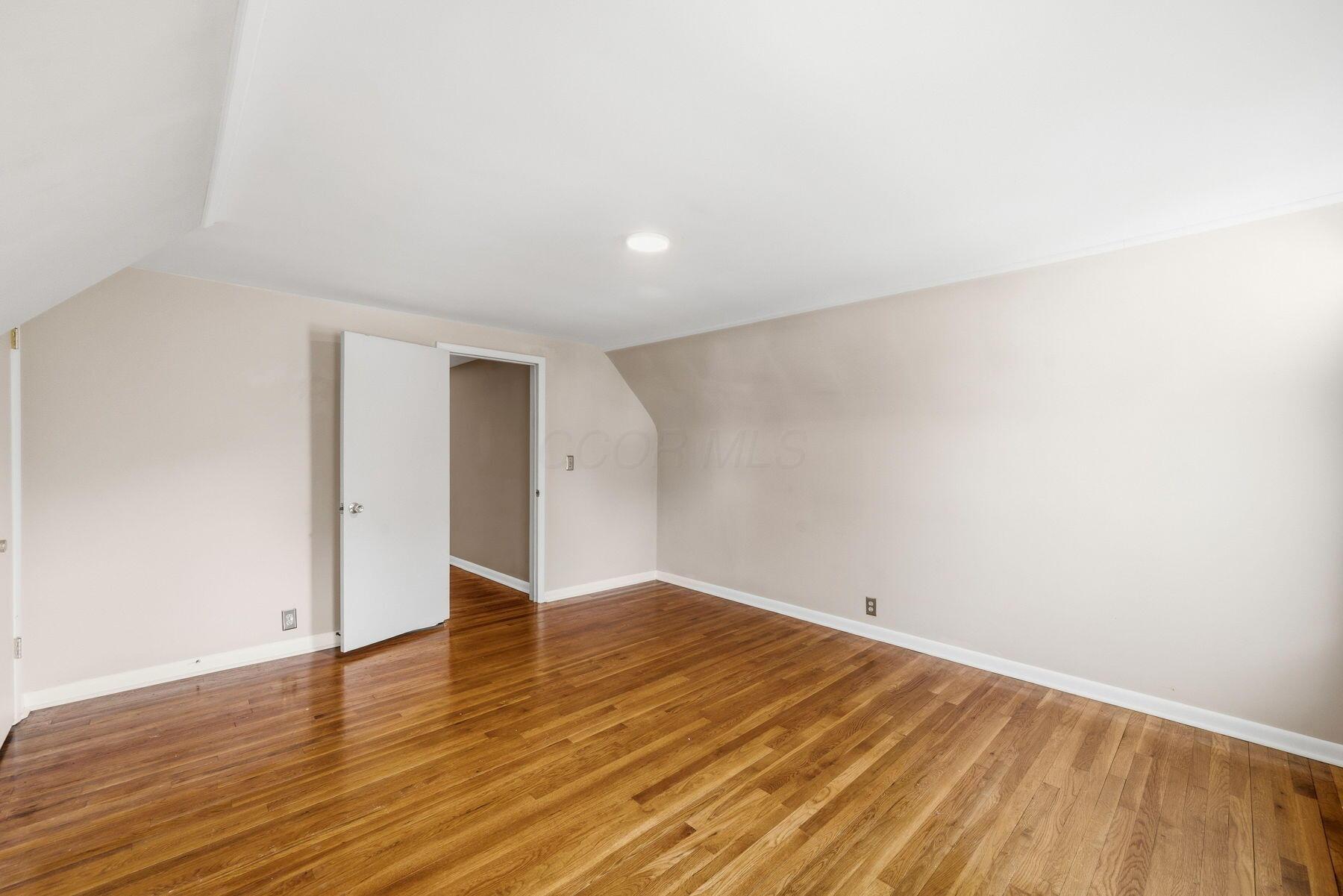 645 Vernon Heights Boulevard Property Photo 47