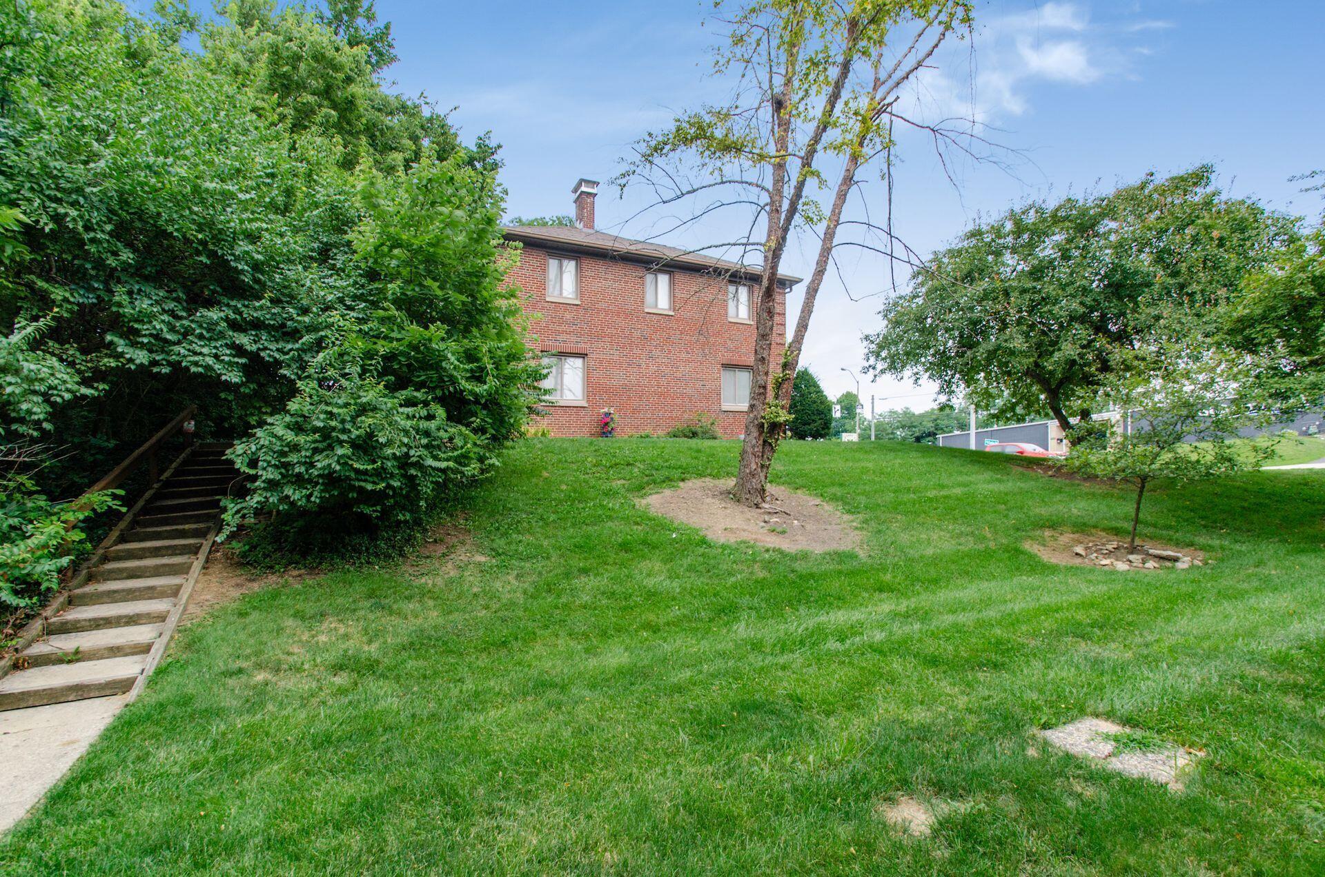 712 Overbrook Drive, 1c Property Photo 38