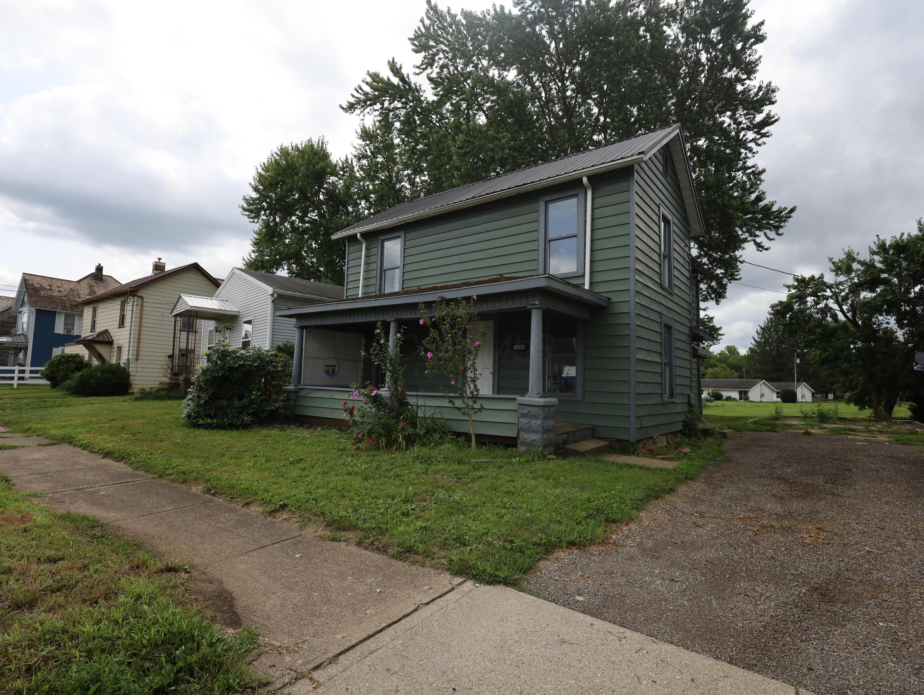 539 E State Street Property Photo 2