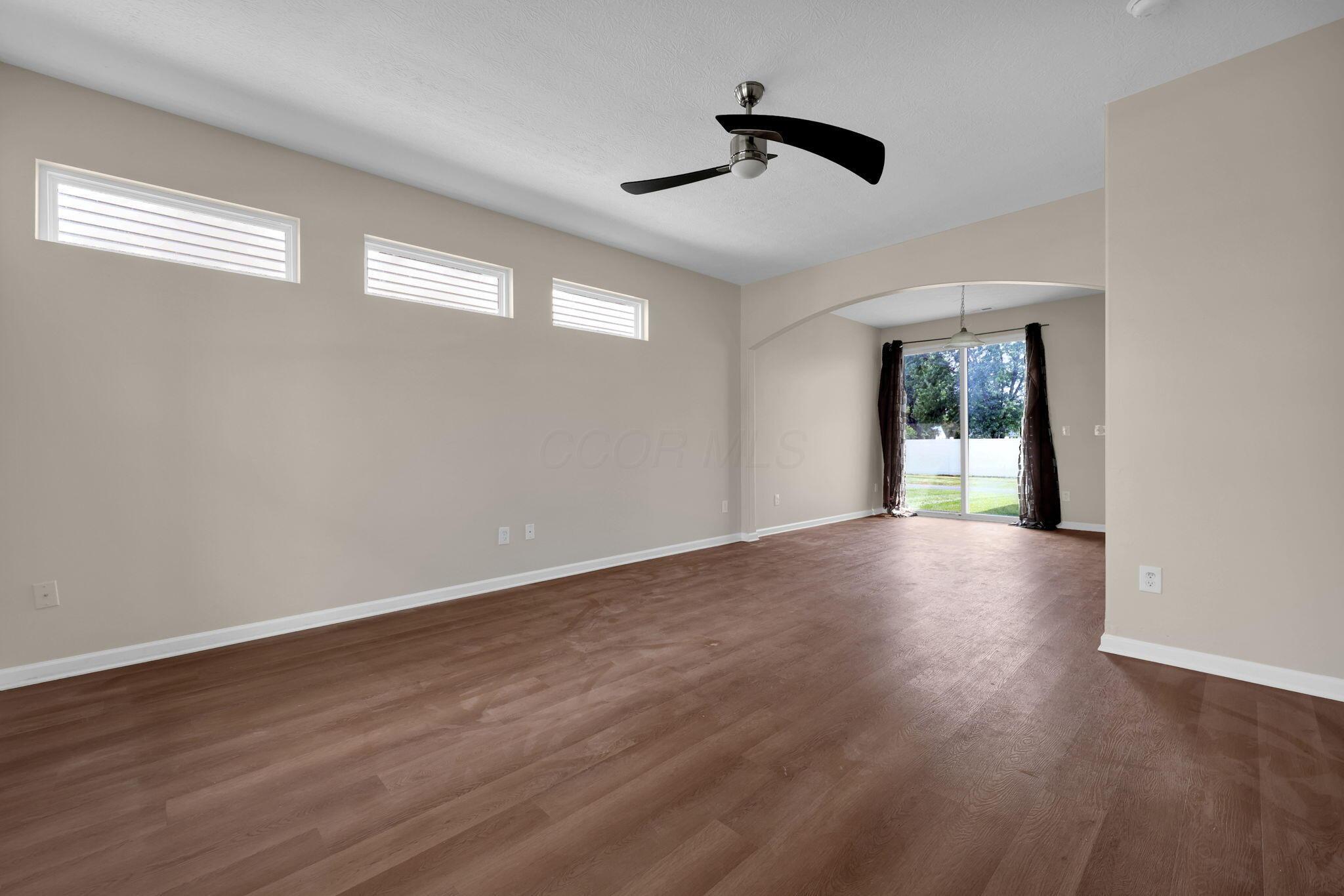 73 Glenridge Drive Property Photo 8