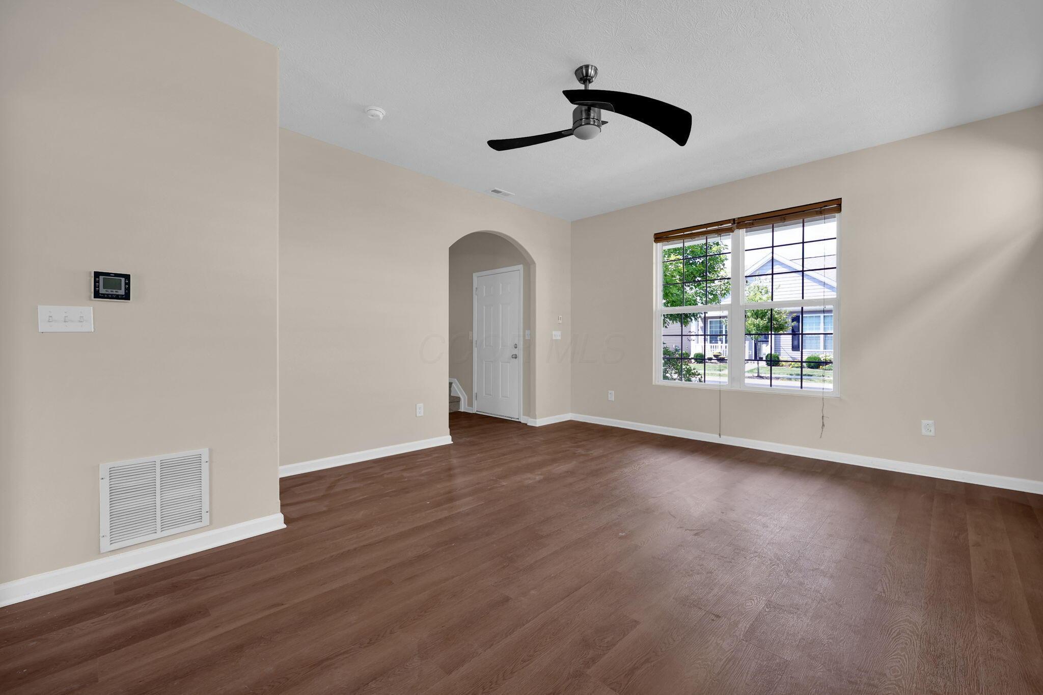 73 Glenridge Drive Property Photo 9