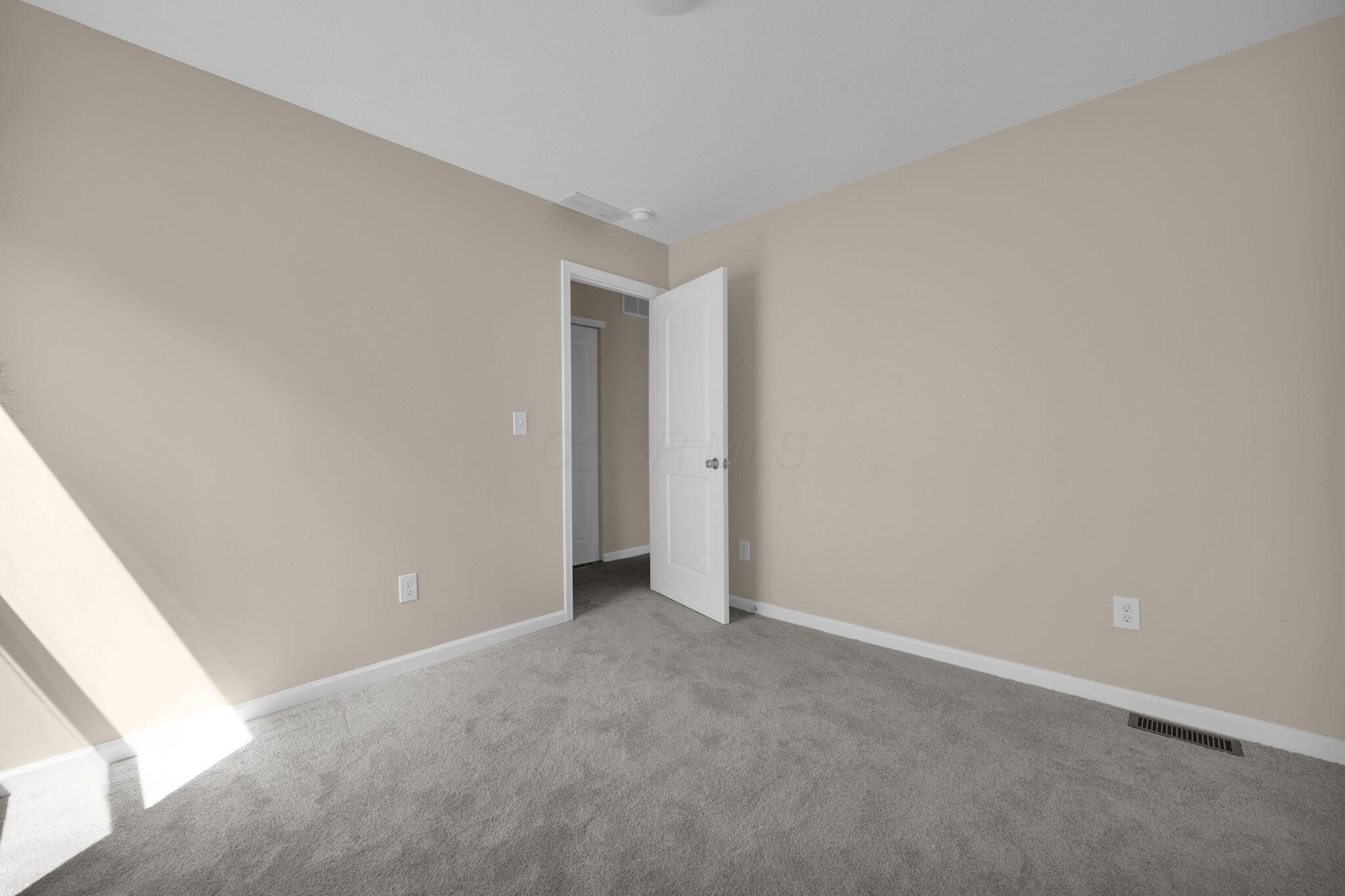 73 Glenridge Drive Property Photo 18