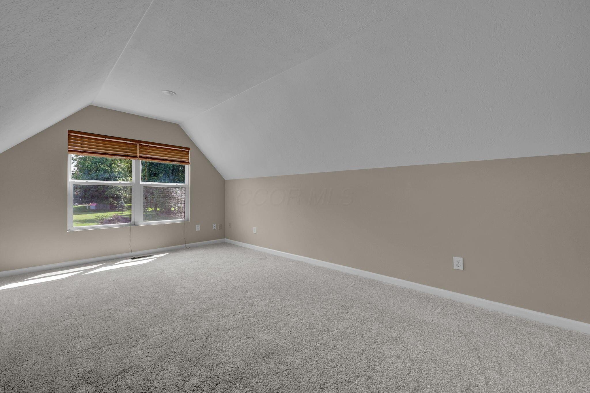73 Glenridge Drive Property Photo 19
