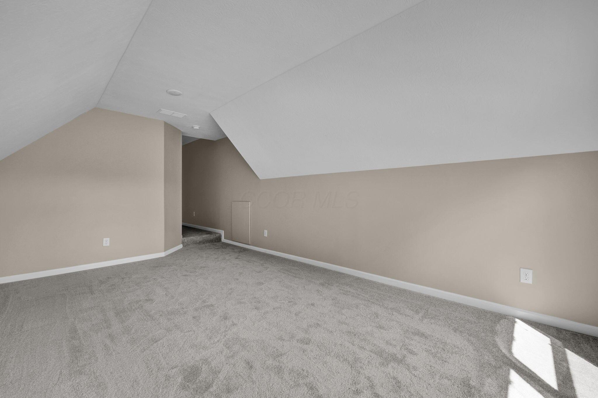 73 Glenridge Drive Property Photo 20