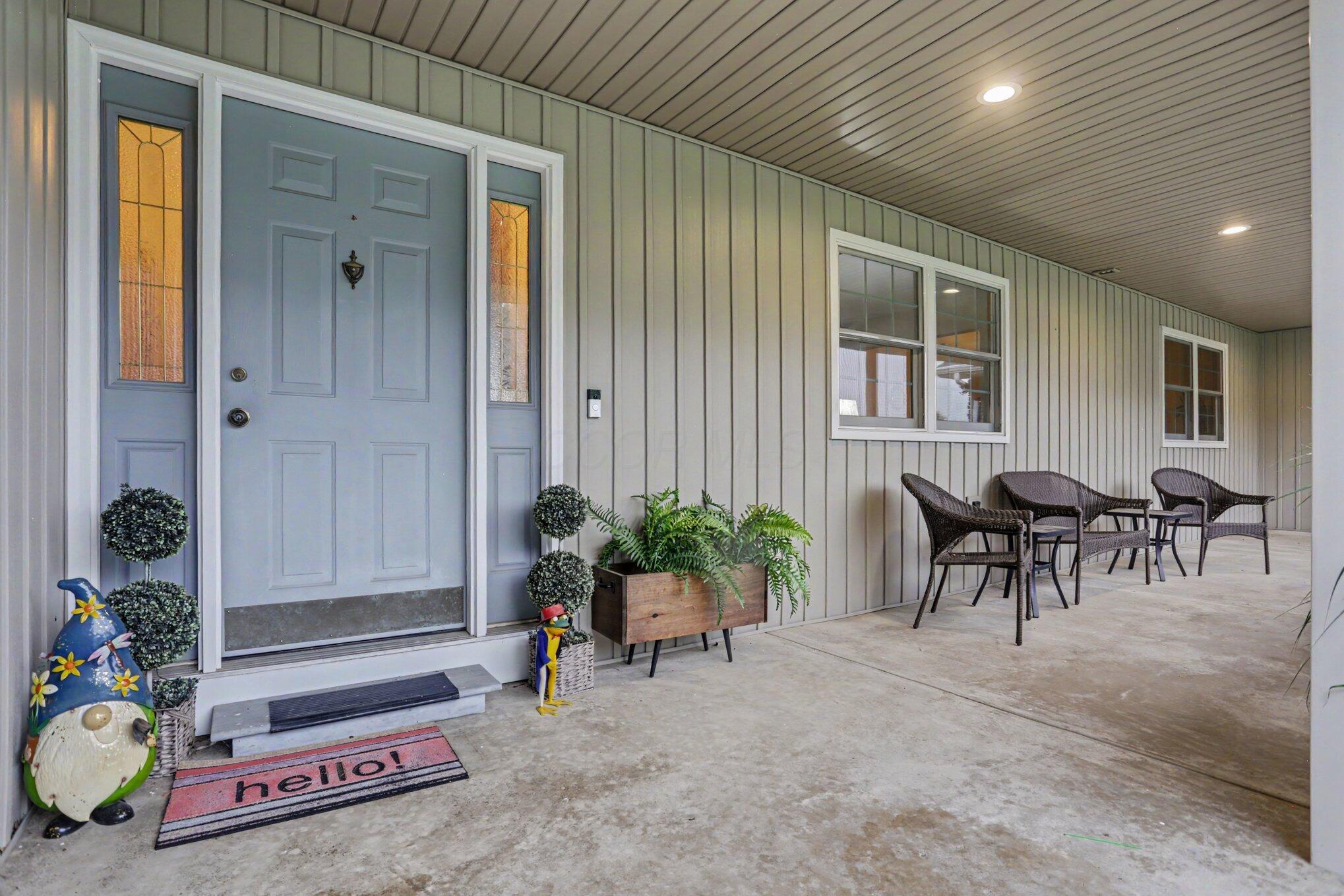 922 Fairway Drive Property Photo 6