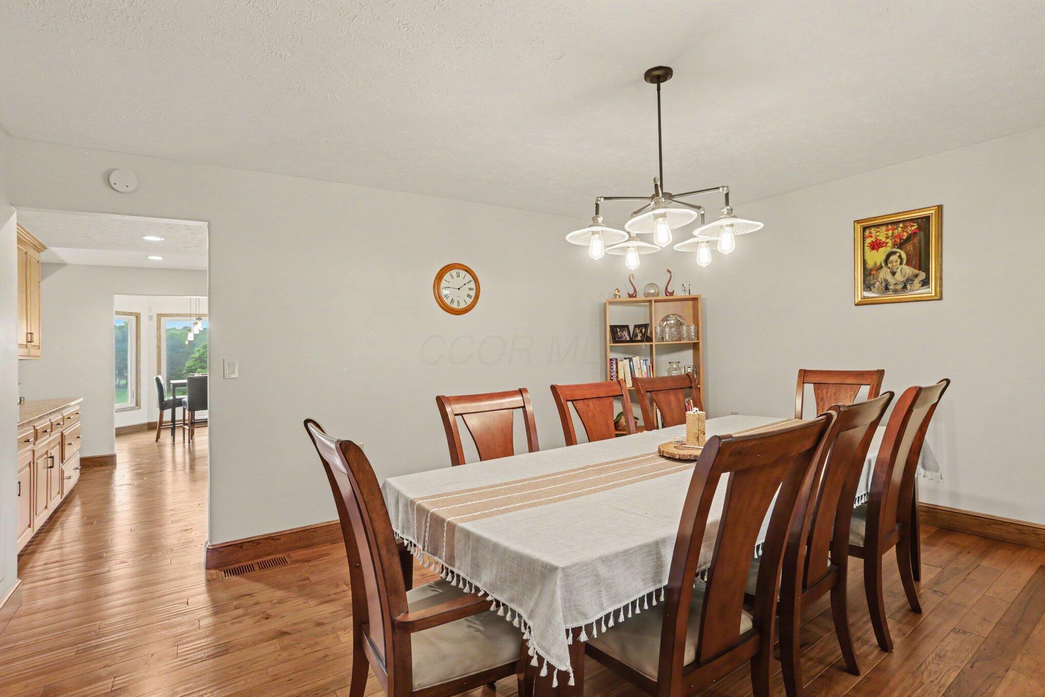 922 Fairway Drive Property Photo 14