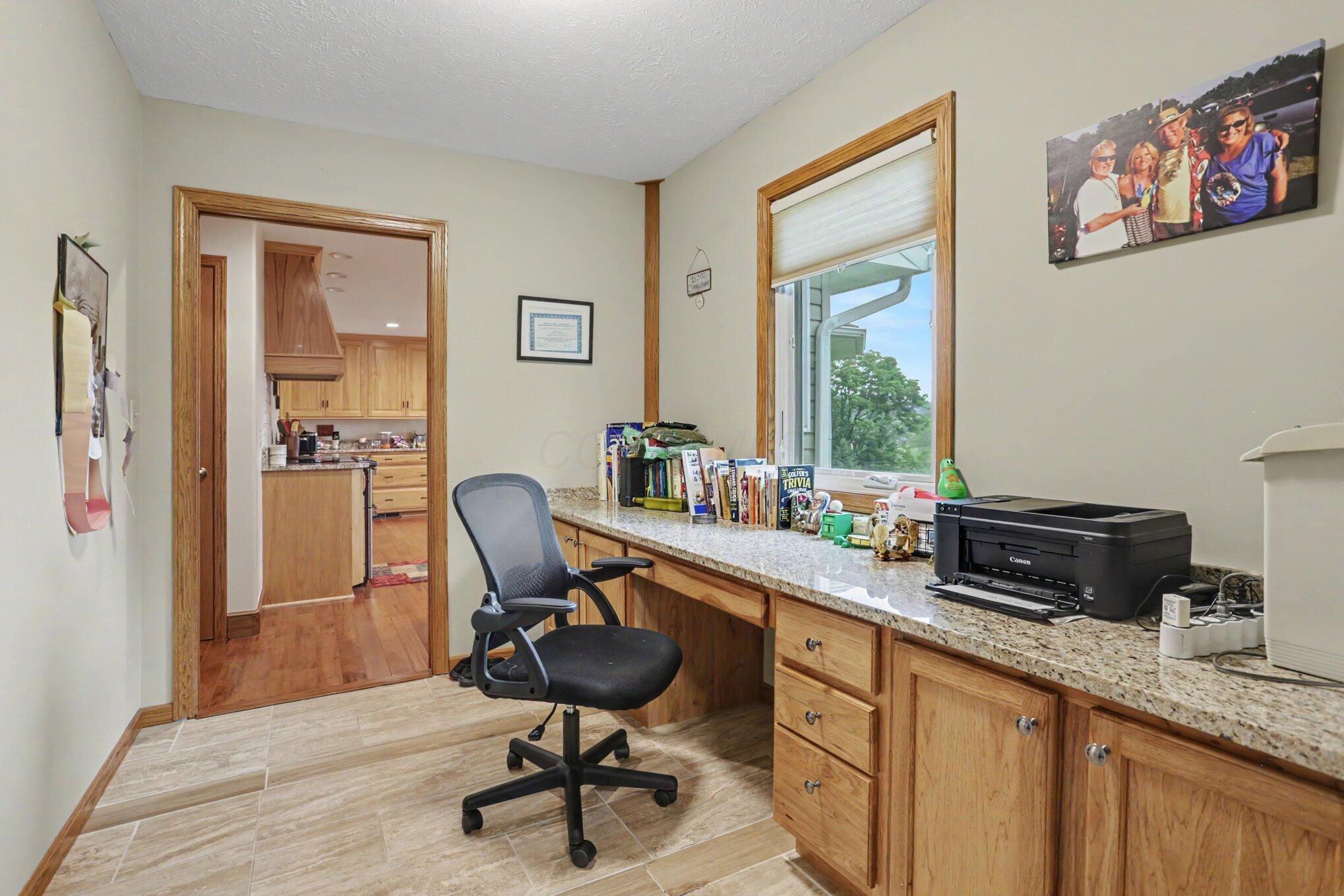 922 Fairway Drive Property Photo 22