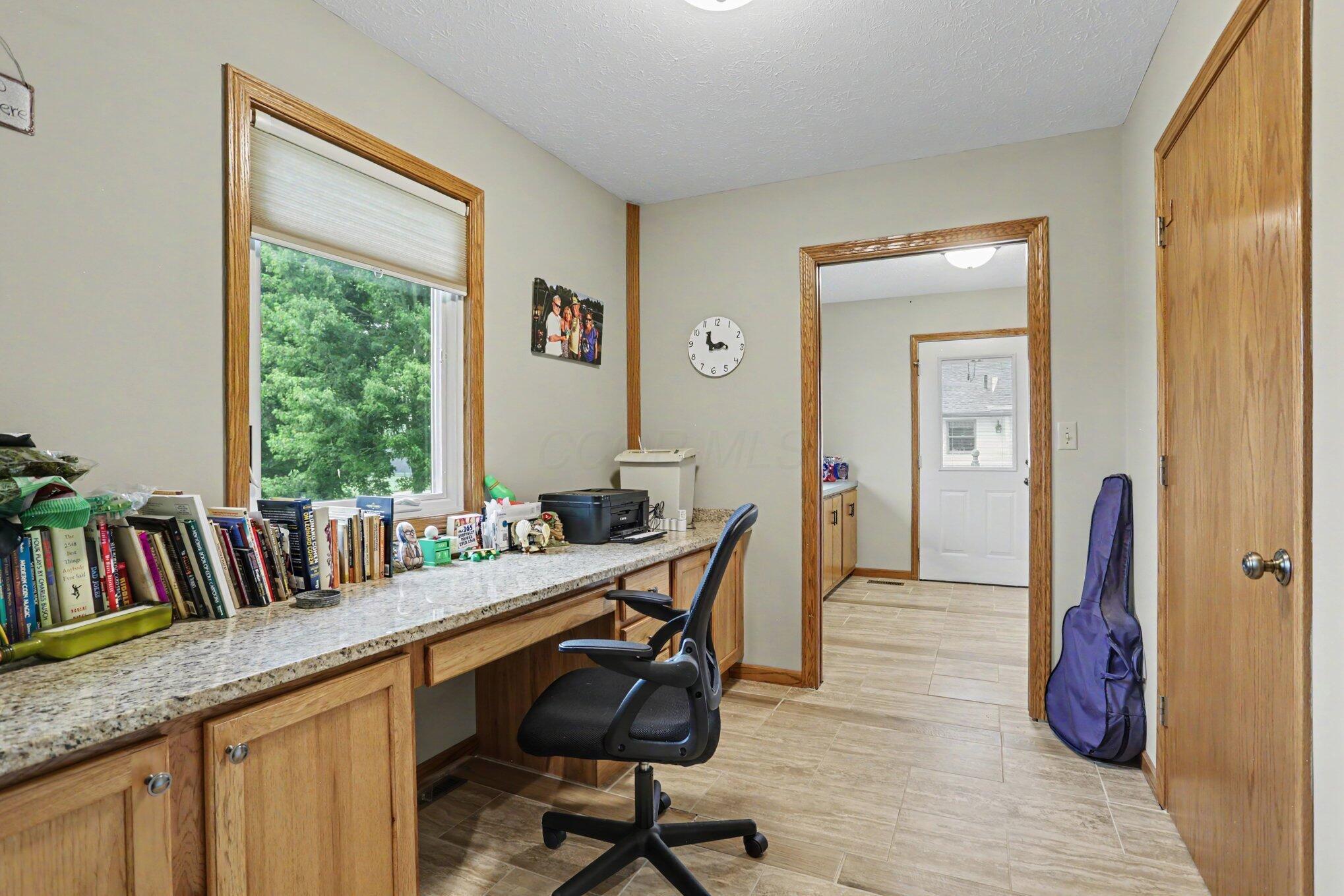 922 Fairway Drive Property Photo 23