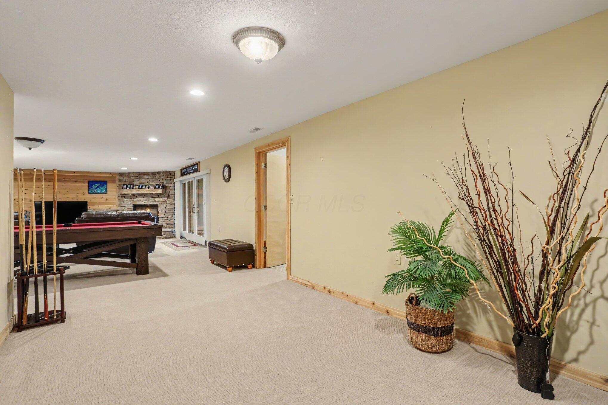 922 Fairway Drive Property Photo 32