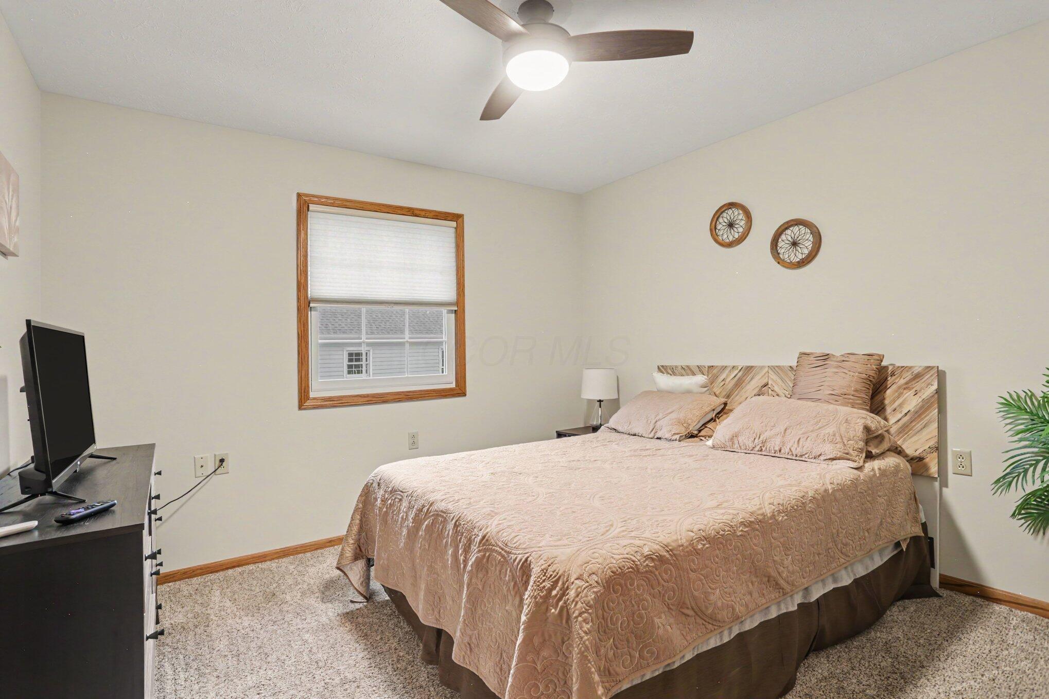 922 Fairway Drive Property Photo 44