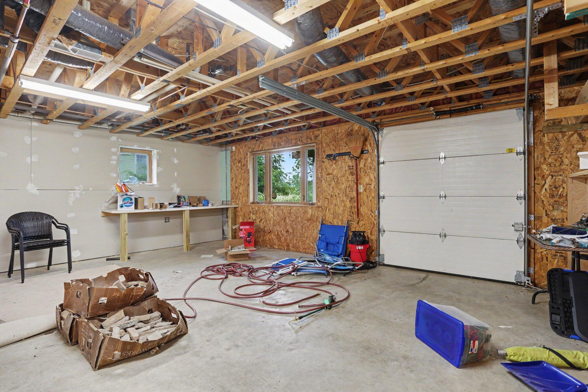 922 Fairway Drive Property Photo 52