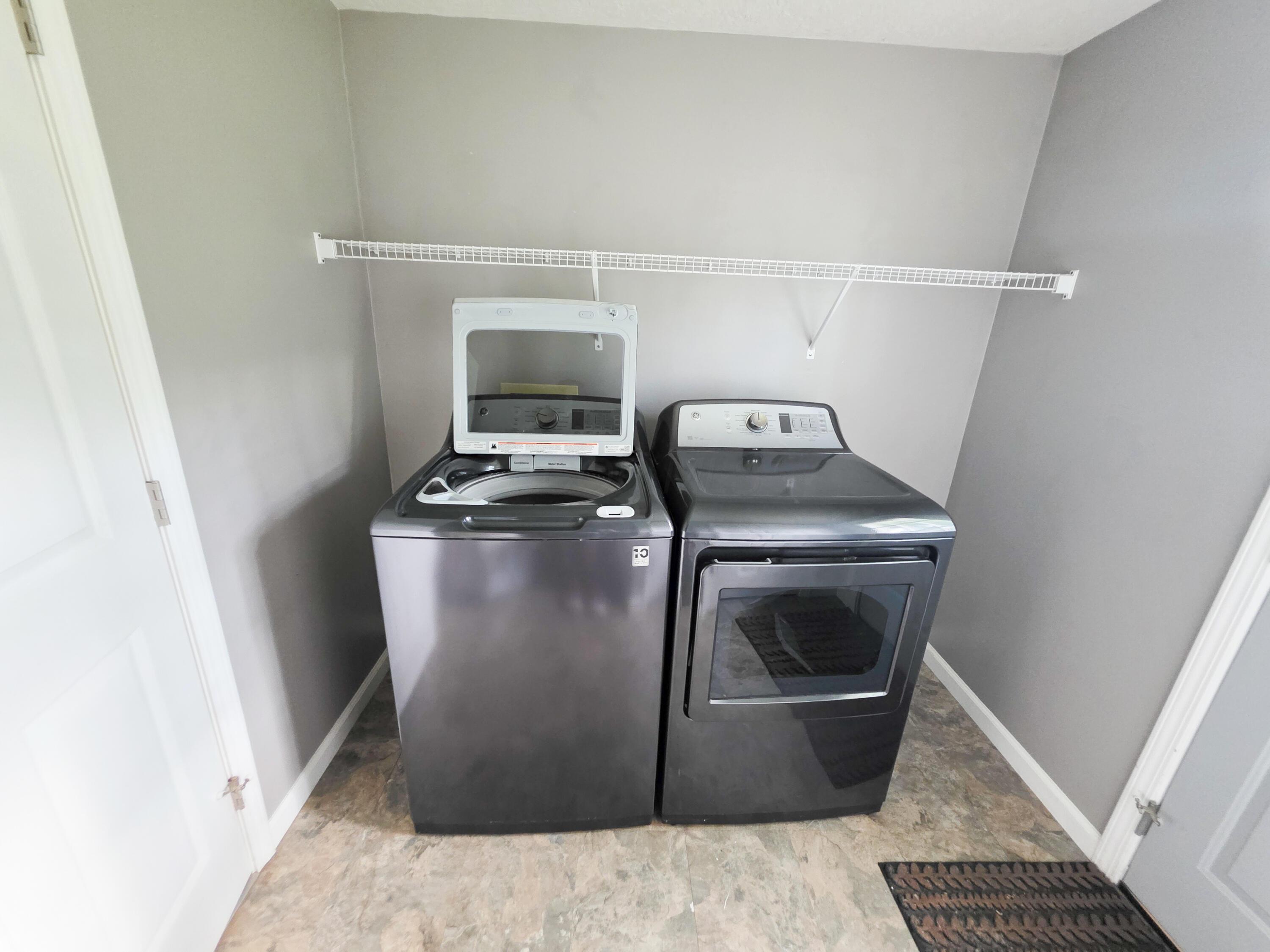 331 Oak Street Property Photo 15