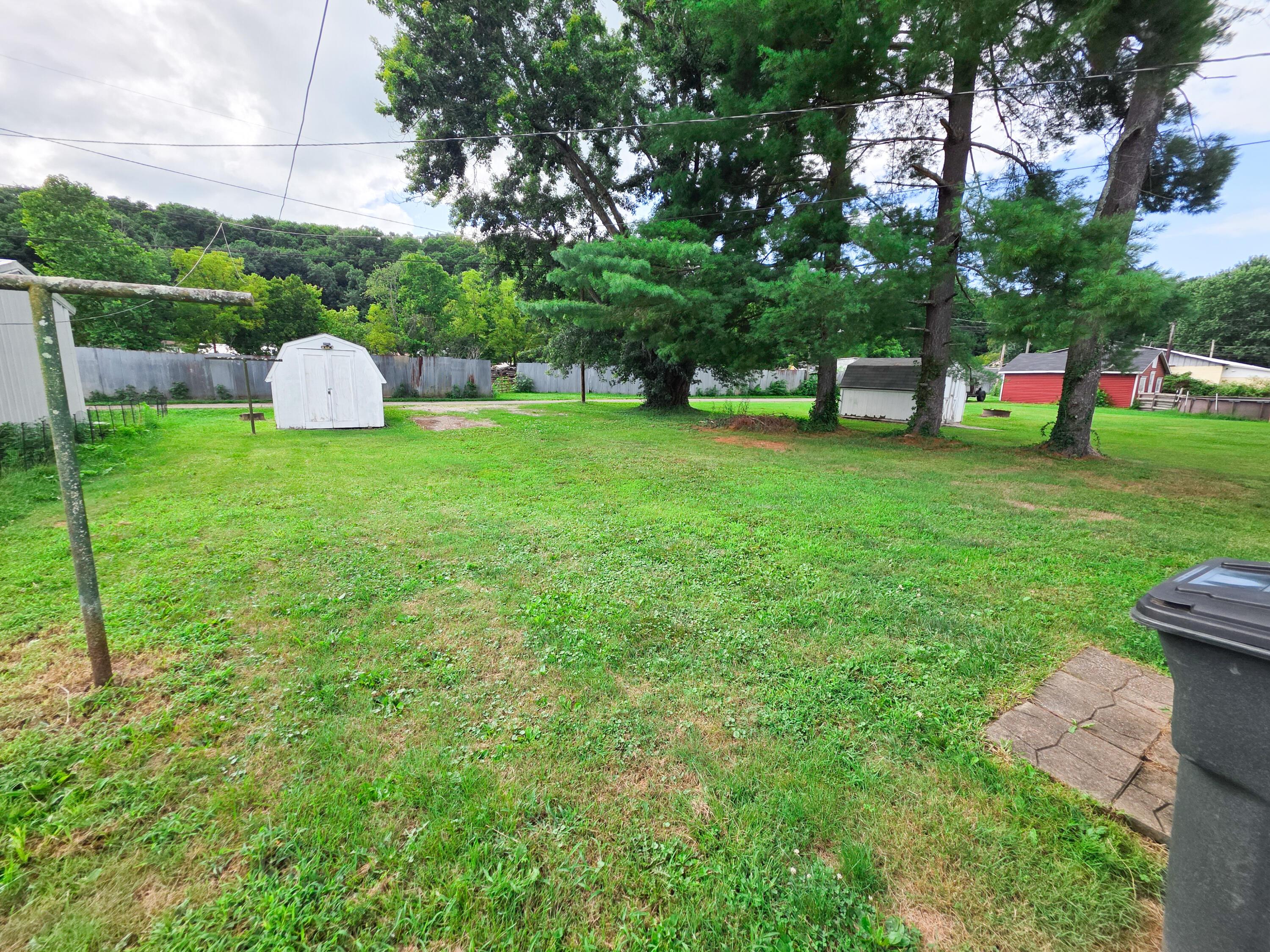 331 Oak Street Property Photo 18