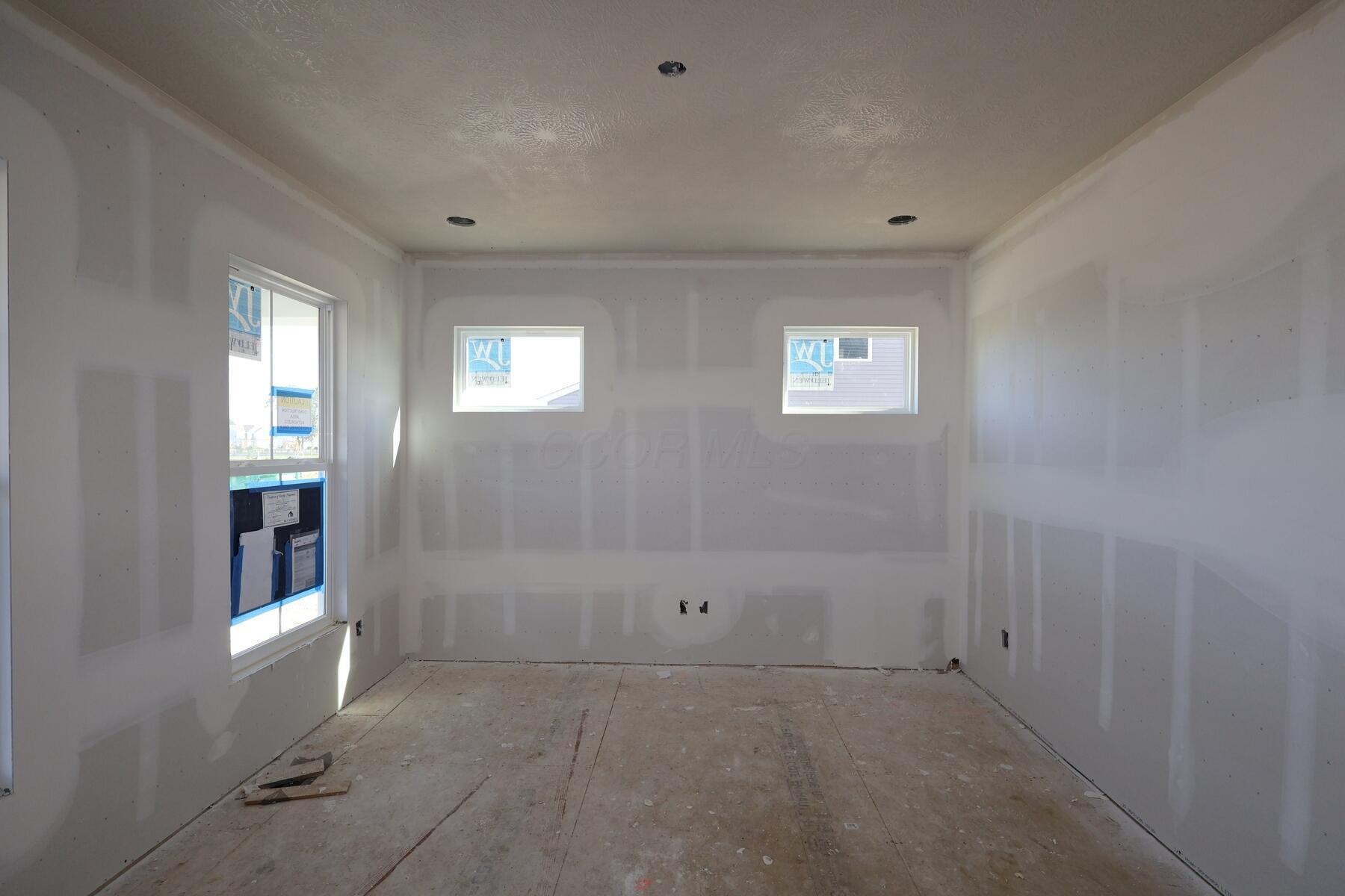 1556 Pieper Lane Property Photo 3