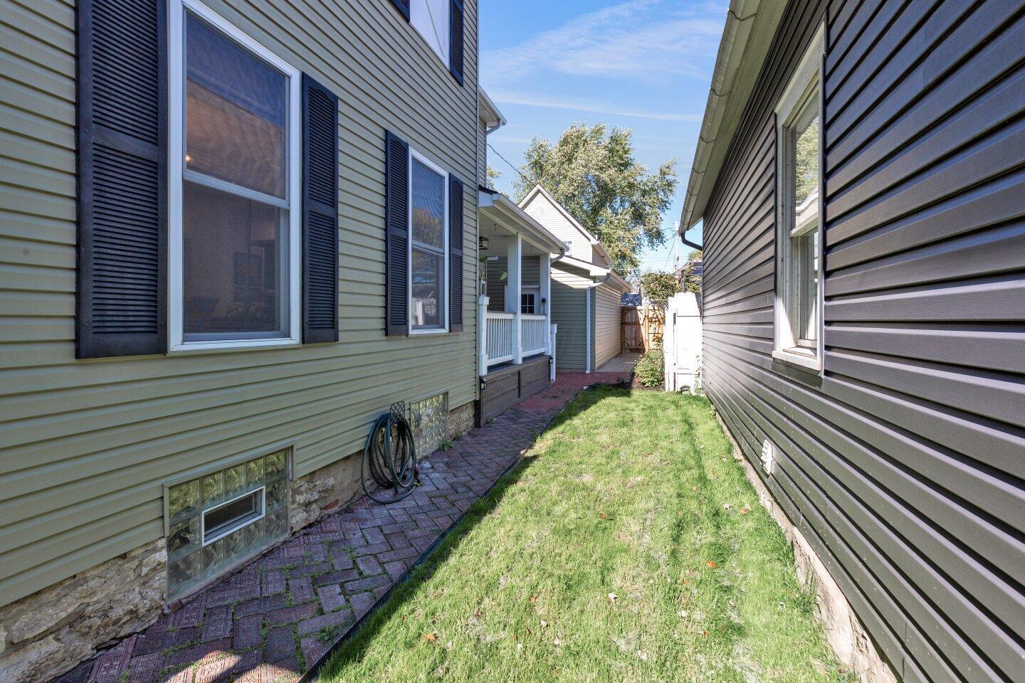 80 Hanford Street Property Photo 38