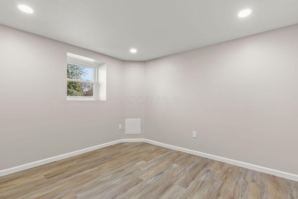 3357 Chetwood Place Property Photo 33