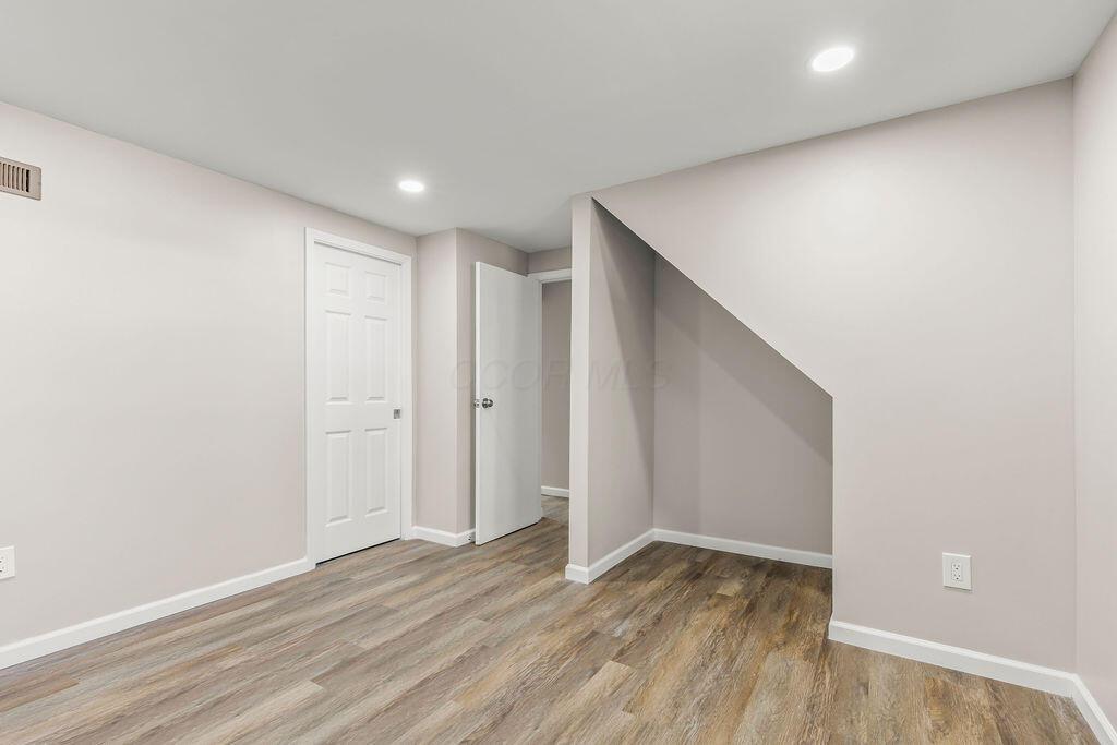 3357 Chetwood Place Property Photo 34