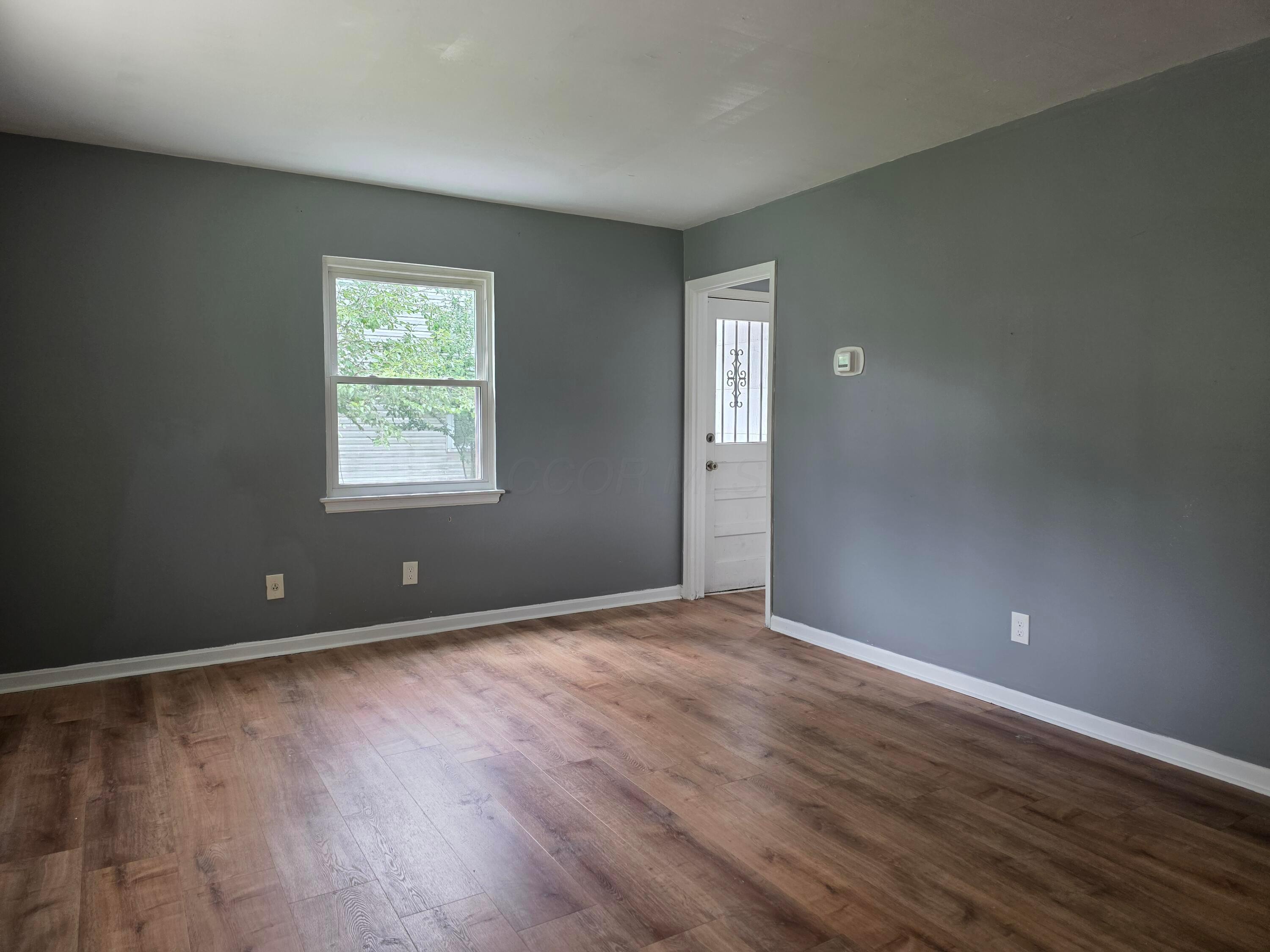 3205 Hamilton Avenue Property Photo 8
