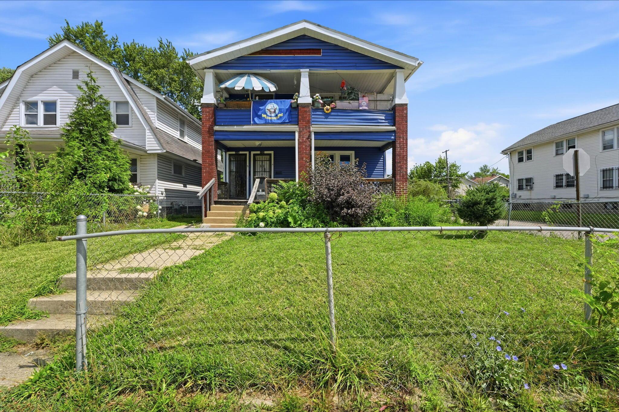 1126 E 17th Avenue Property Photo 1
