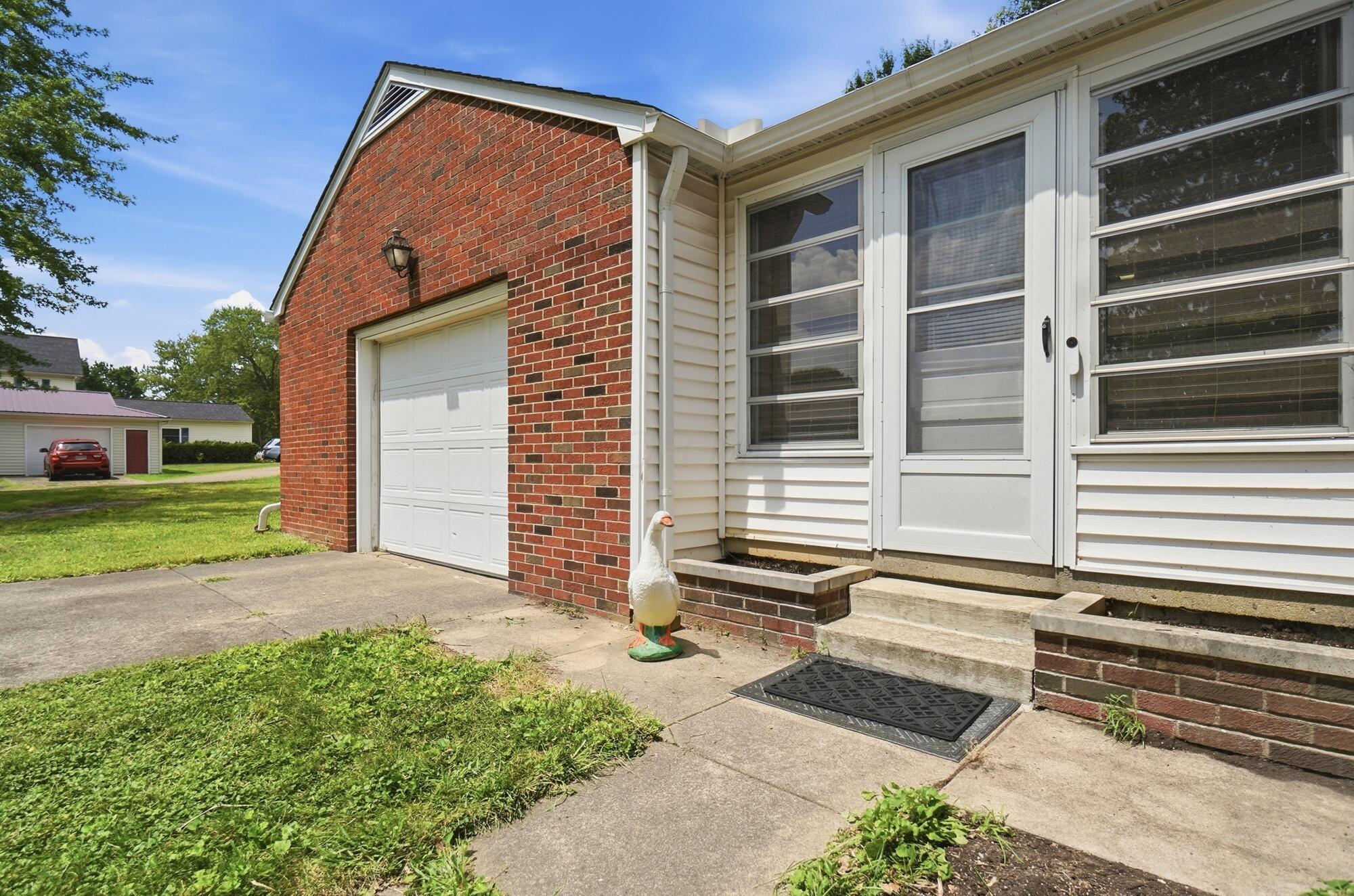117 Hansbarger Avenue Property Photo 34