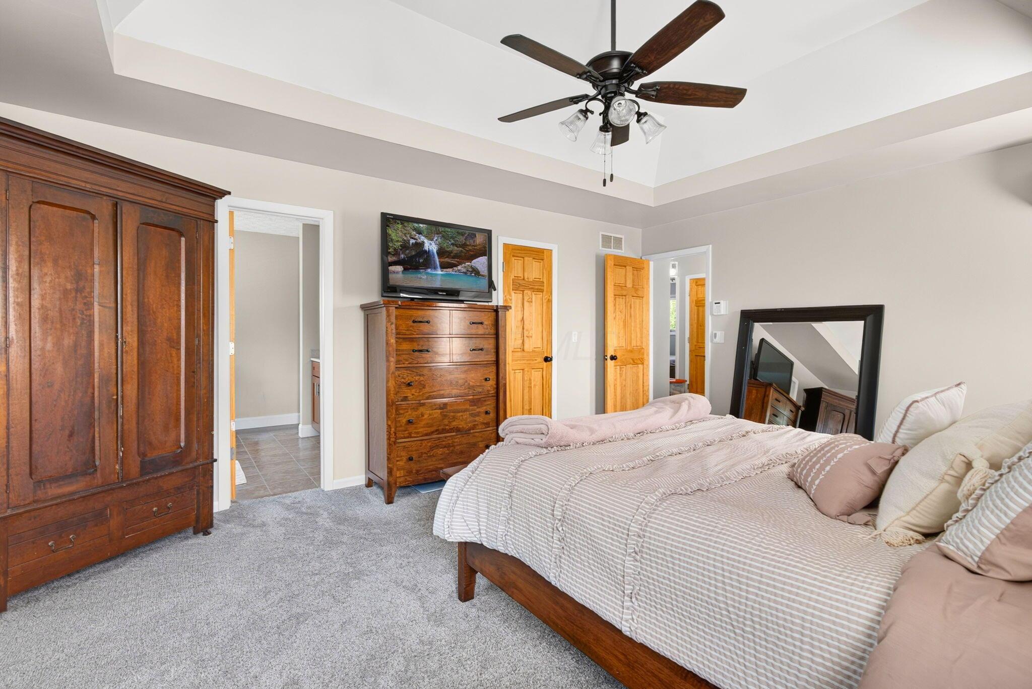 253 Clark Drive Property Photo 25