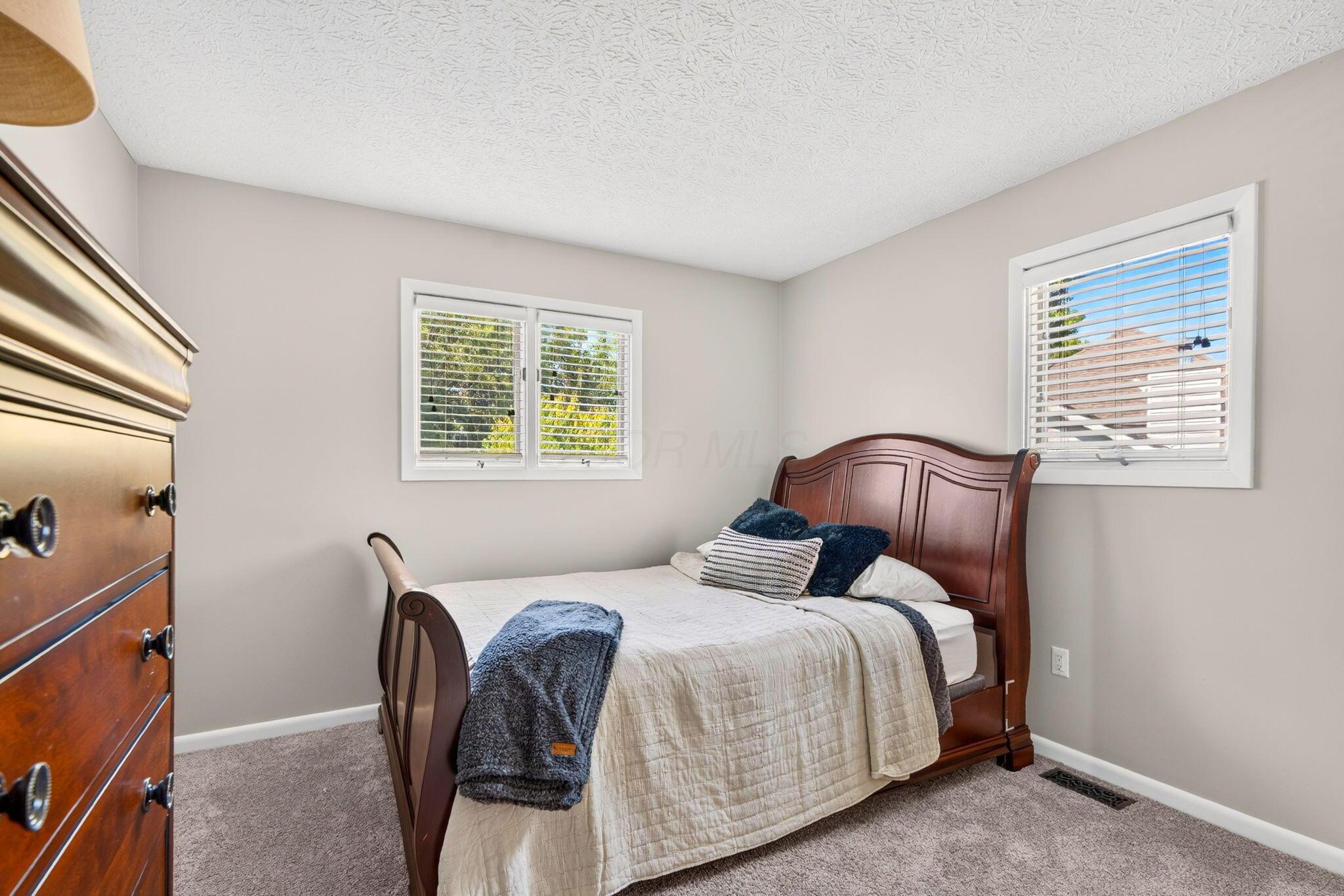 253 Clark Drive Property Photo 33