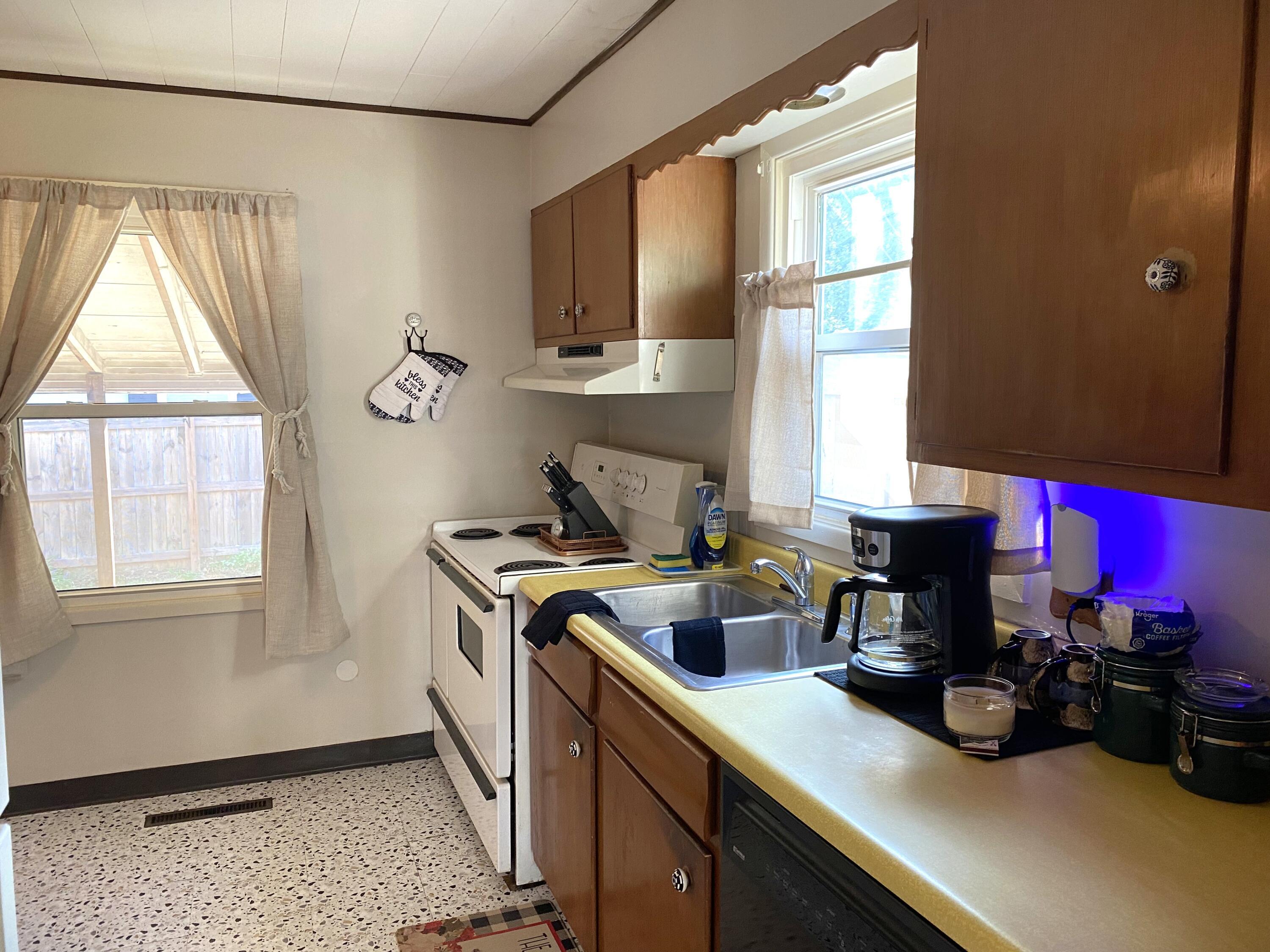 1198 Marble Drive Property Photo 10