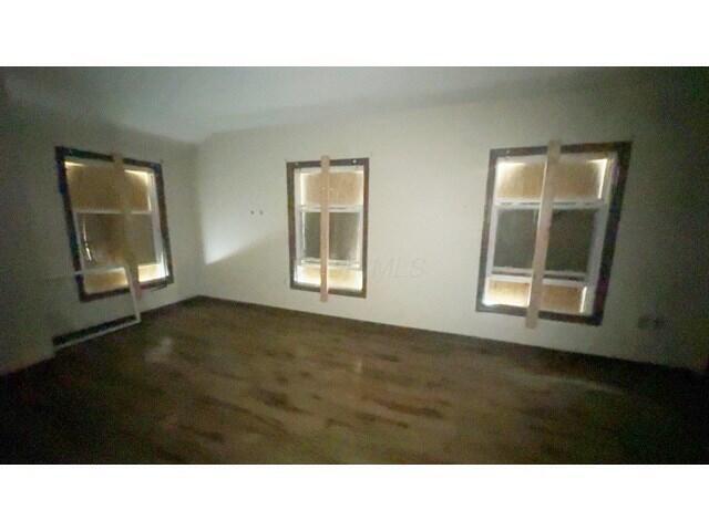244 S Harris Avenue Property Photo 10