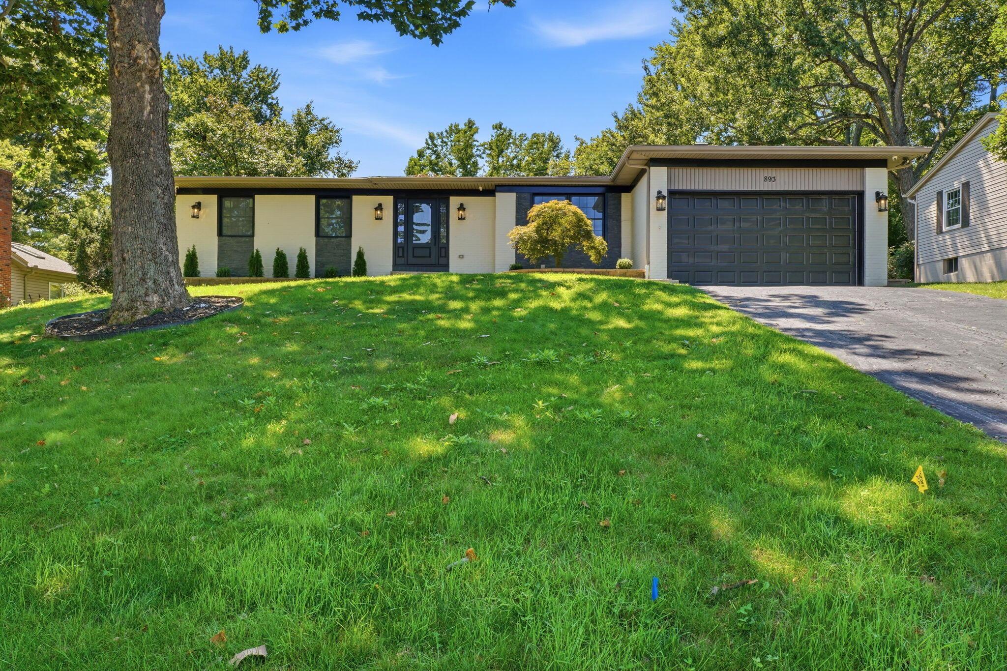 893 Singing Hills Lane Property Photo 1