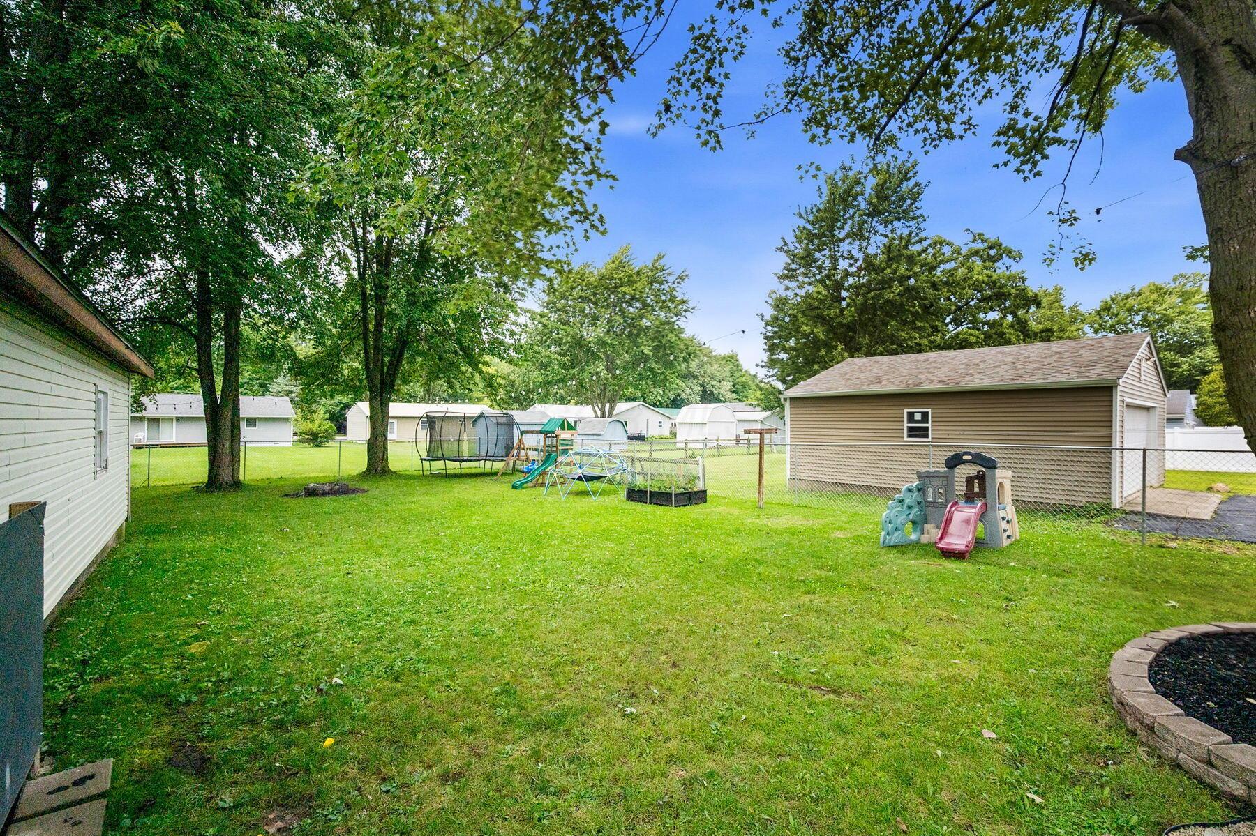2457 Capaldi Drive Property Photo 8