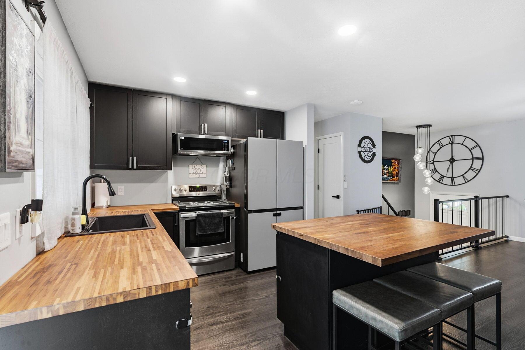 2457 Capaldi Drive Property Photo 12
