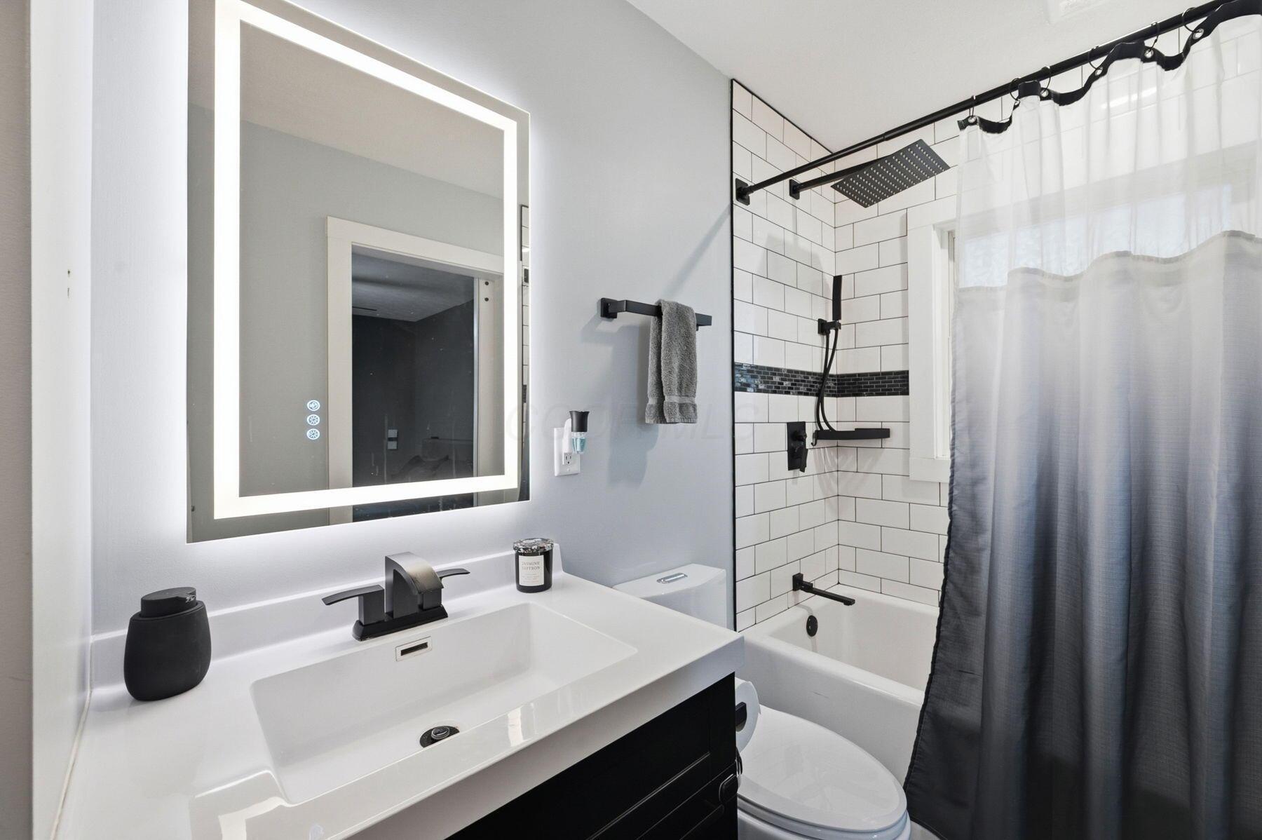 2457 Capaldi Drive Property Photo 21
