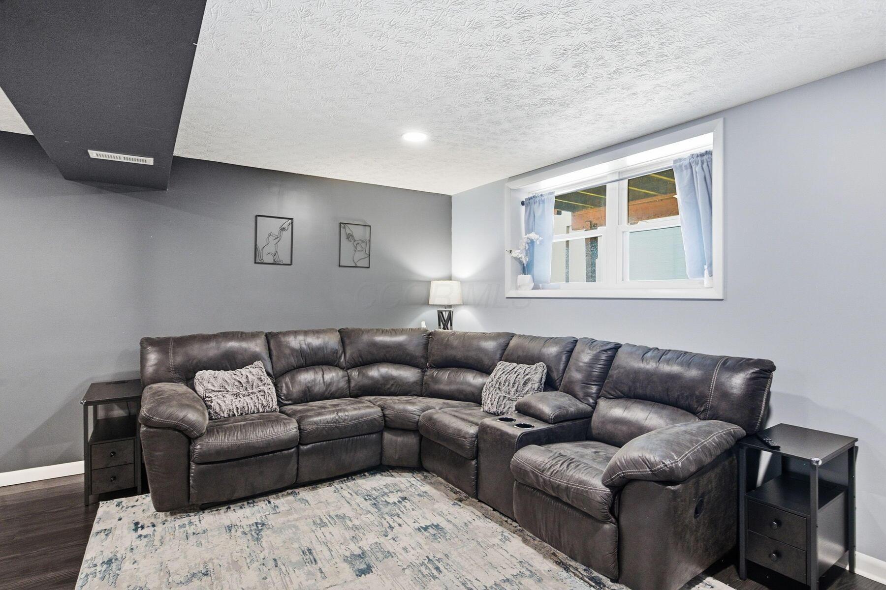 2457 Capaldi Drive Property Photo 27