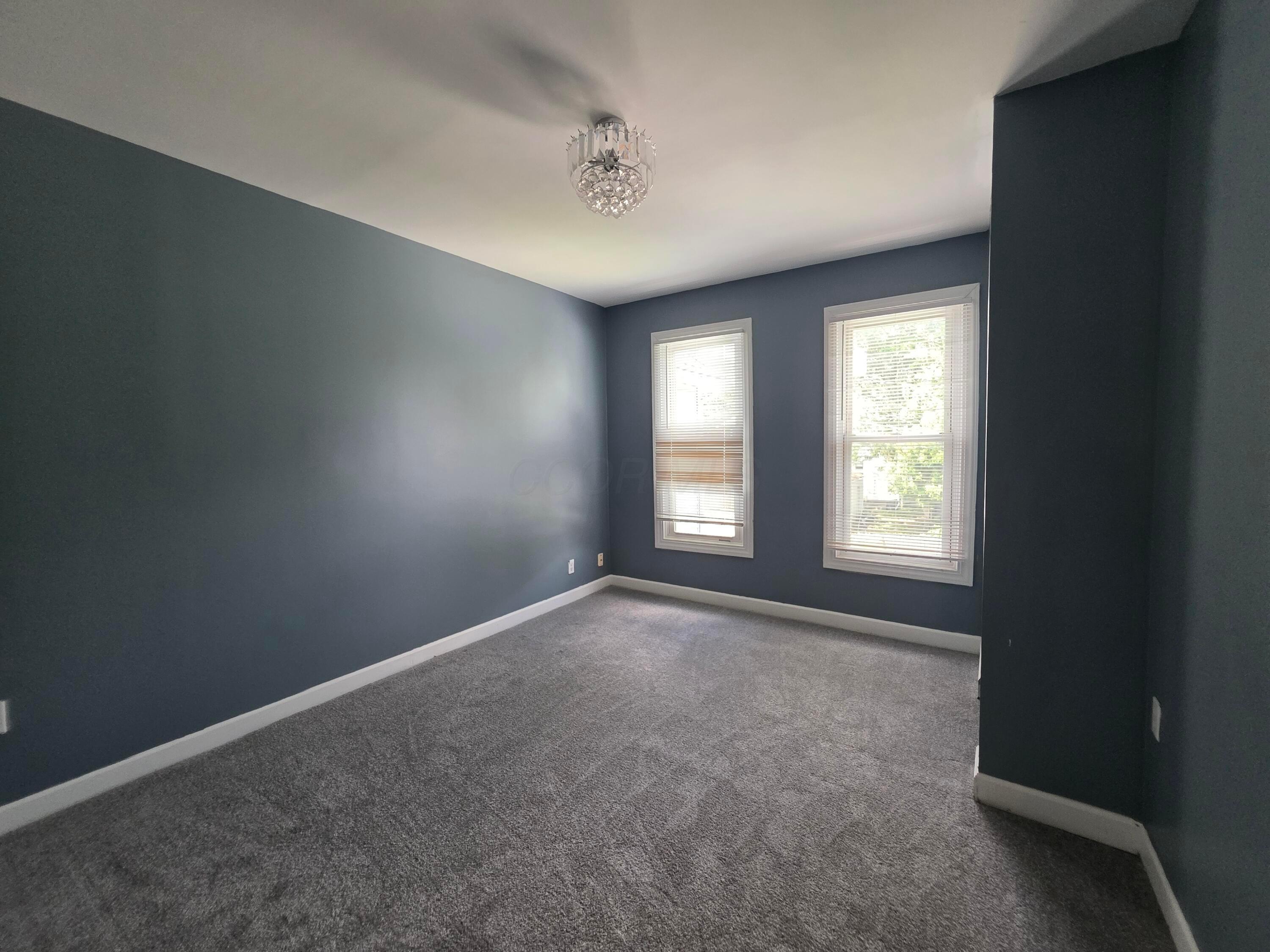 297 Johnson Street Property Photo 9