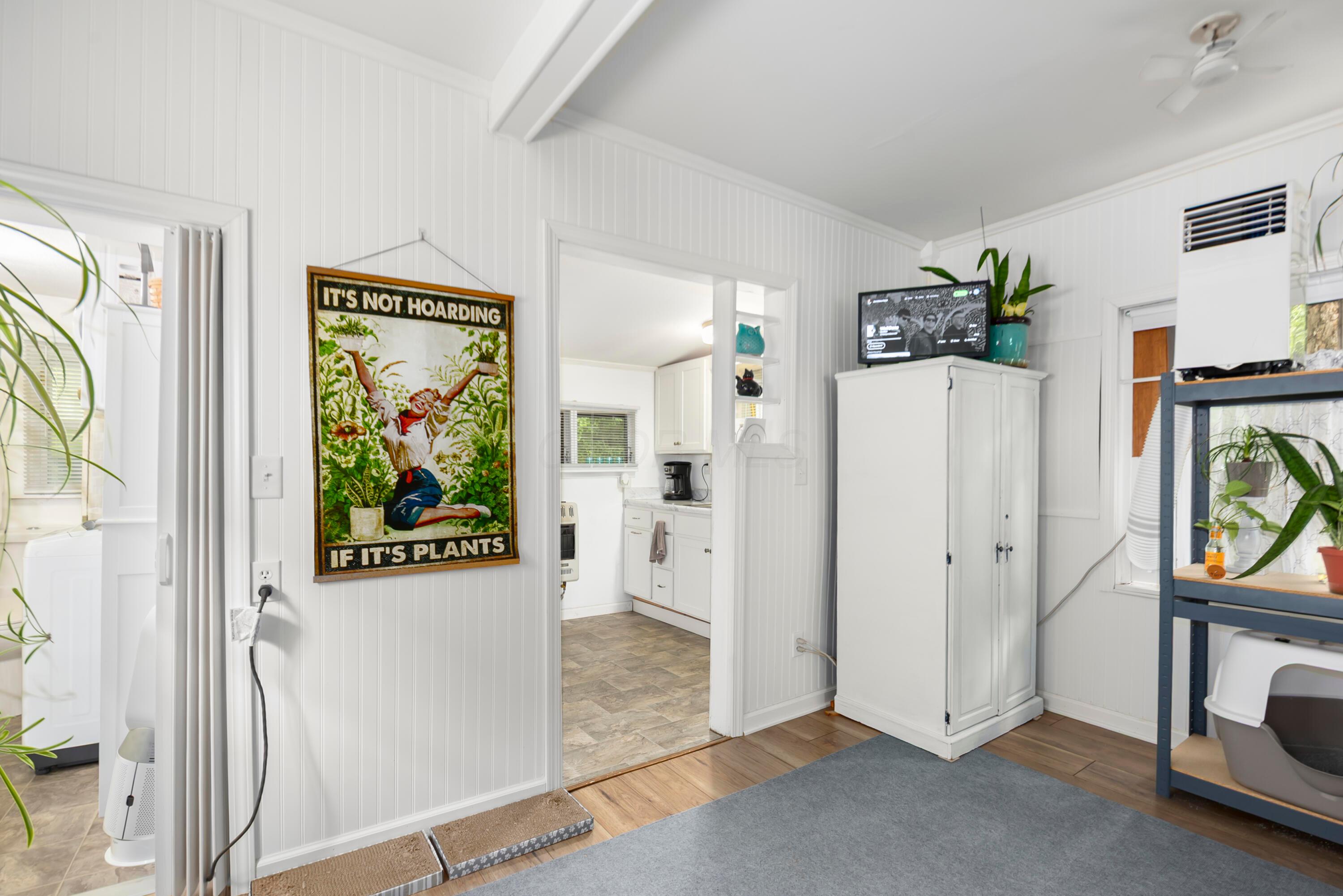 290 14th Street Property Photo 10