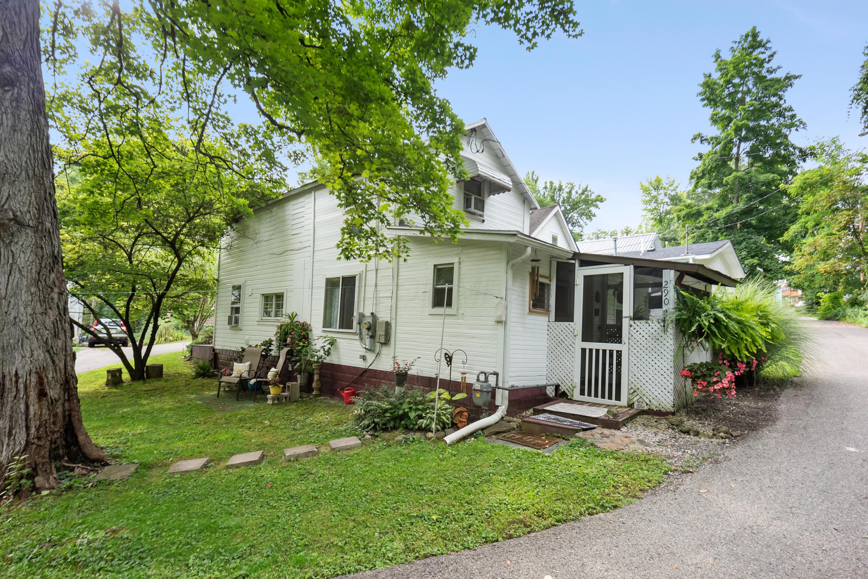 290 14th Street Property Photo 26