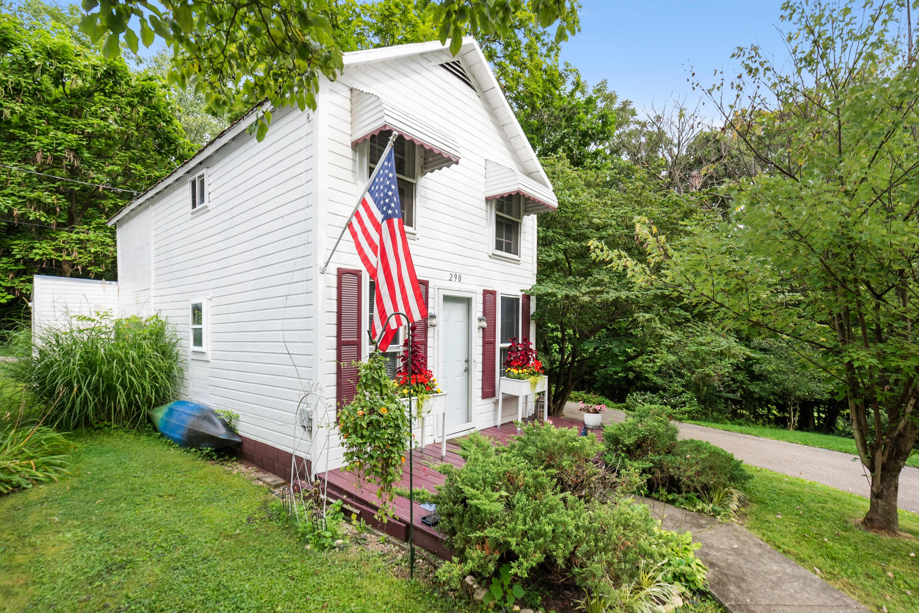290 14th Street Property Photo 30