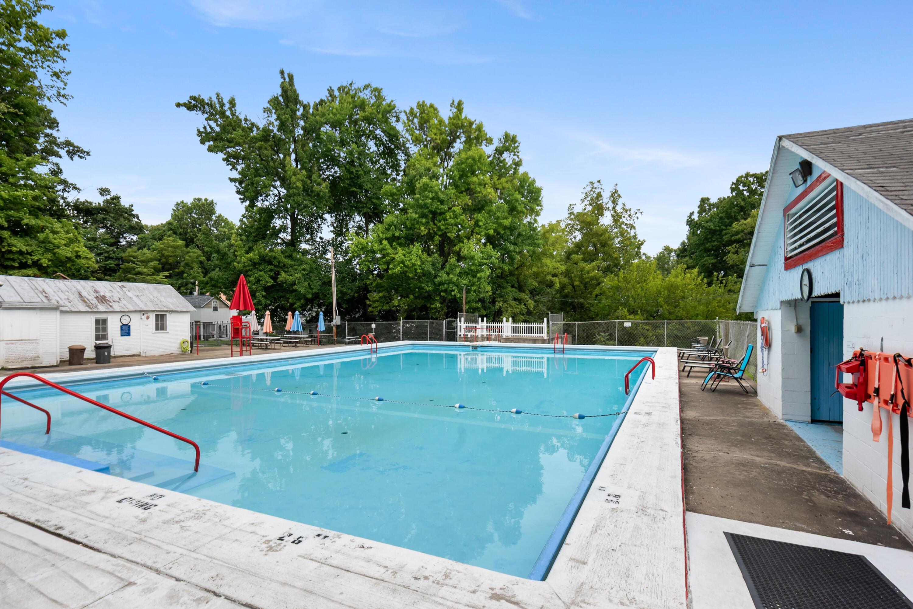 290 14th Street Property Photo 39