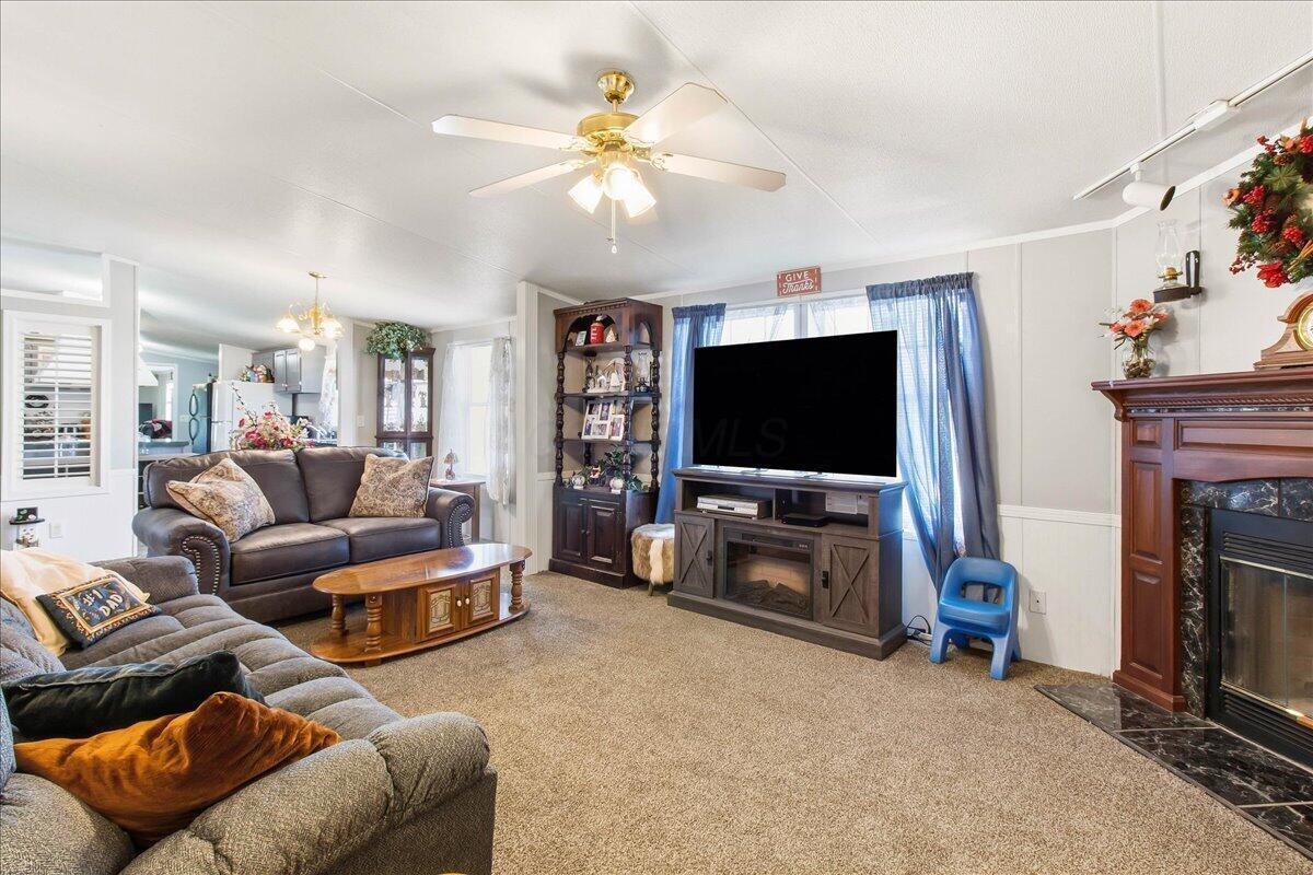 701 W Mill, 150 Property Photo 7